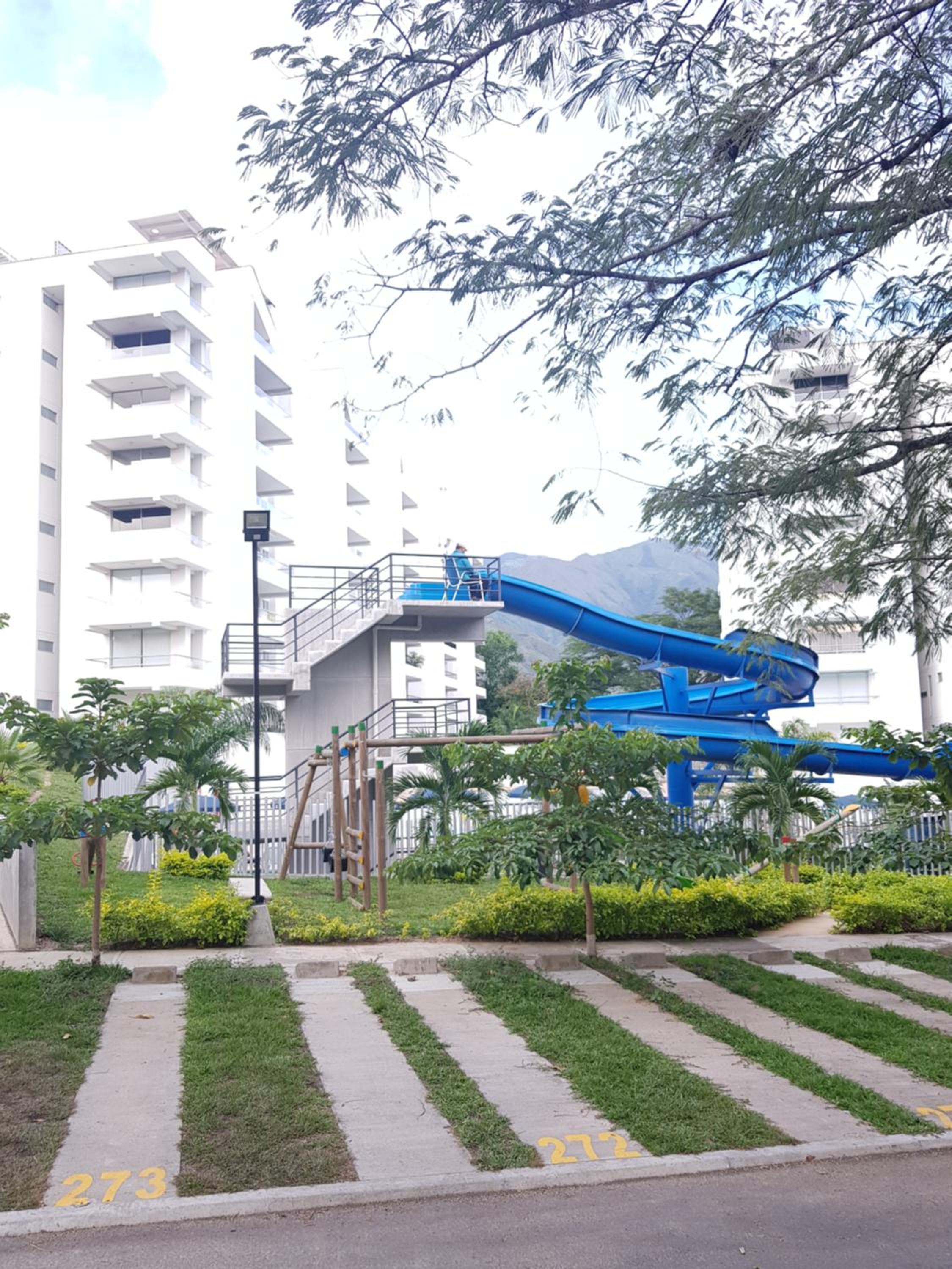 APARTAMENTO EN SAN JERONIMO CITADELA DI AQUA