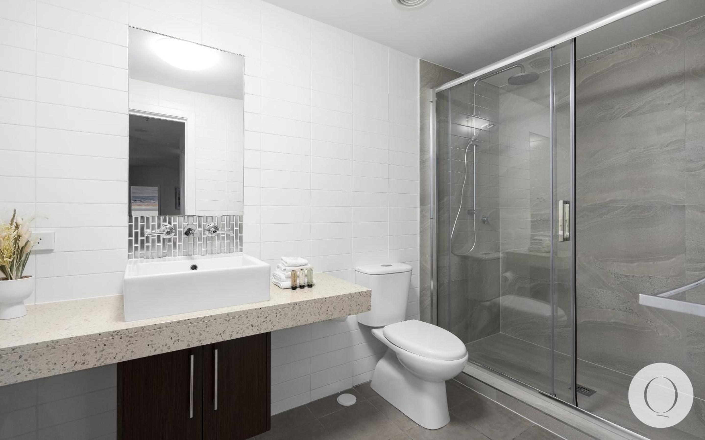 Wings Penthouses - QStay