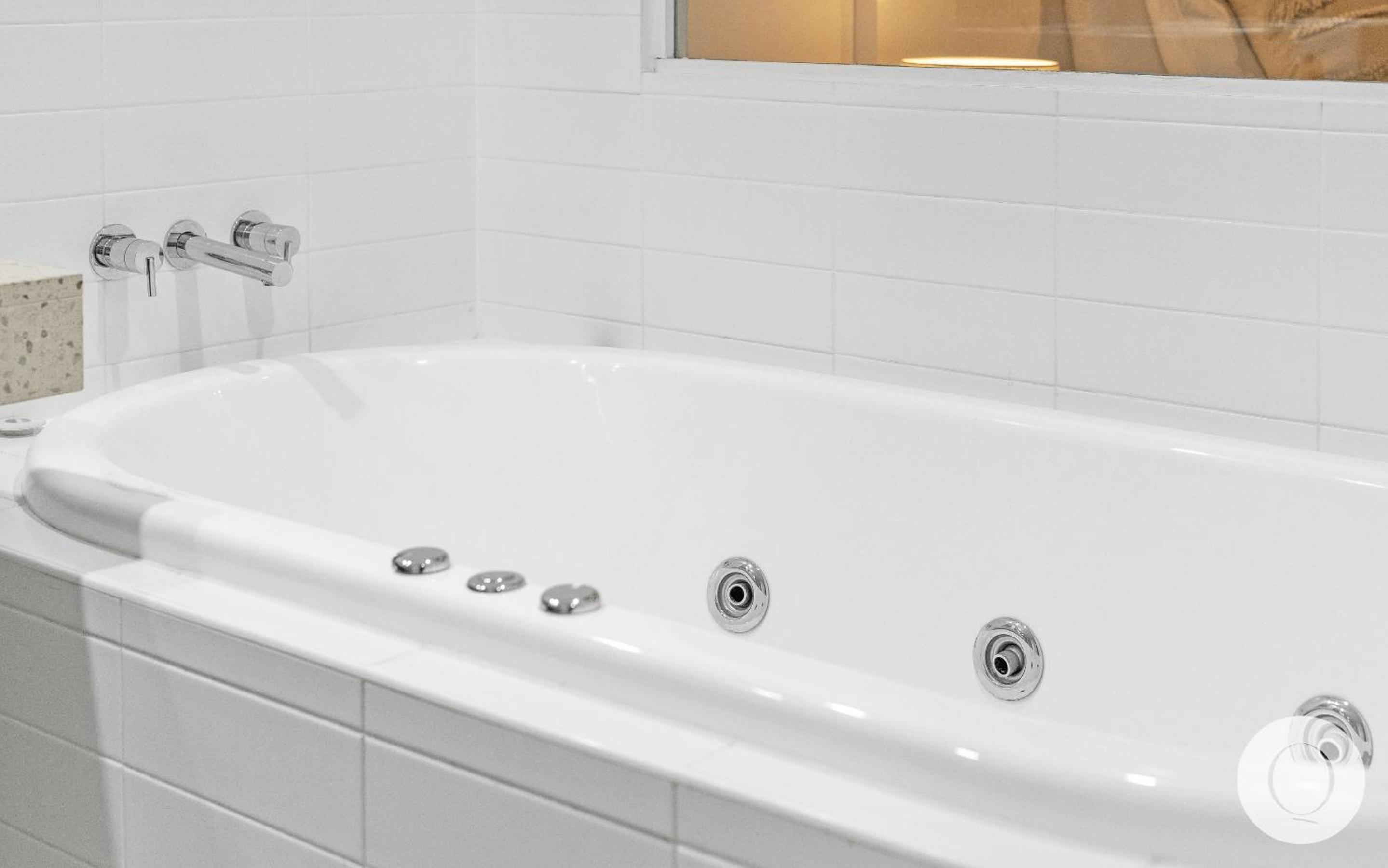 Wings Apartments - Q Stay