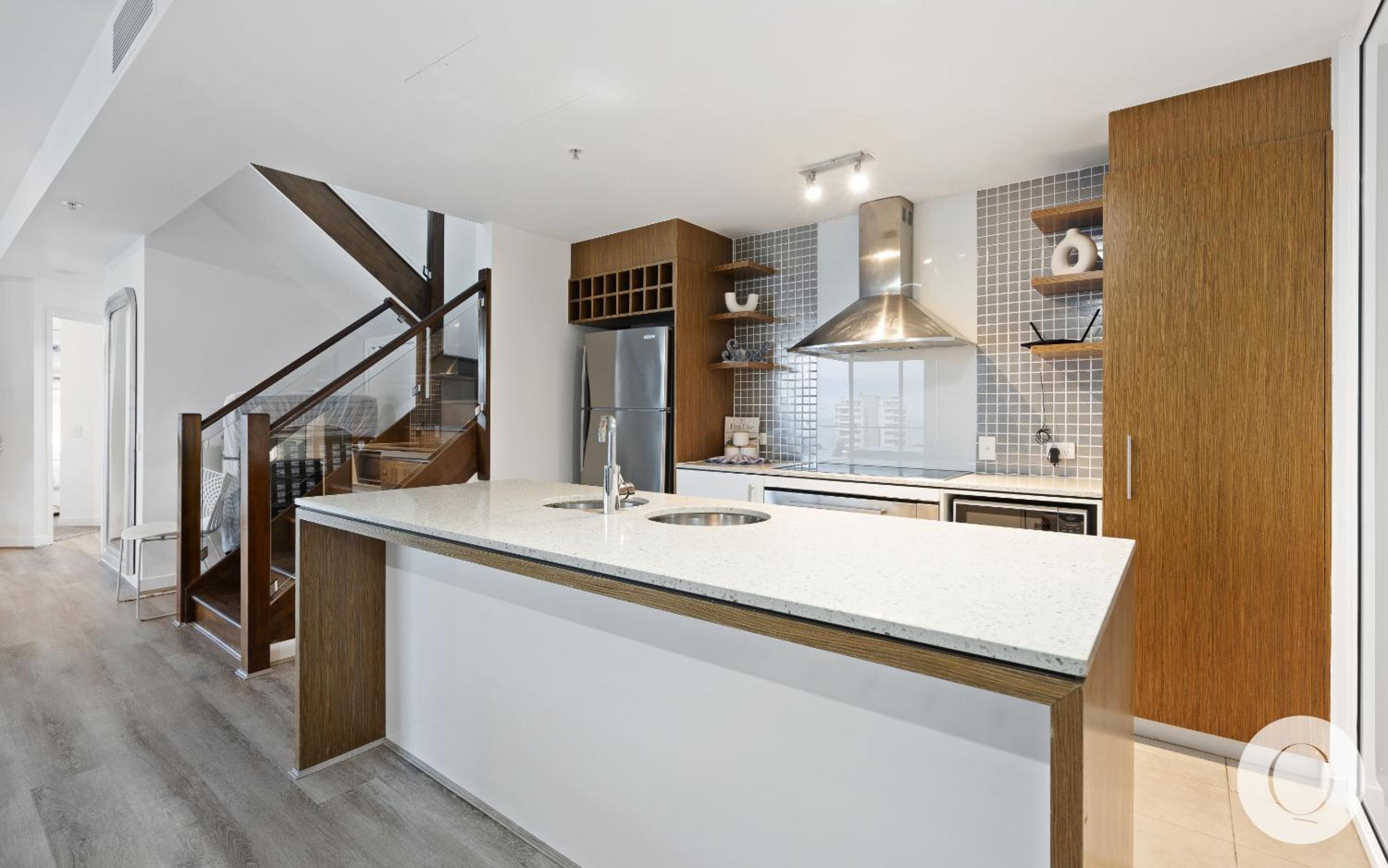 Wings Apartments - Q Stay