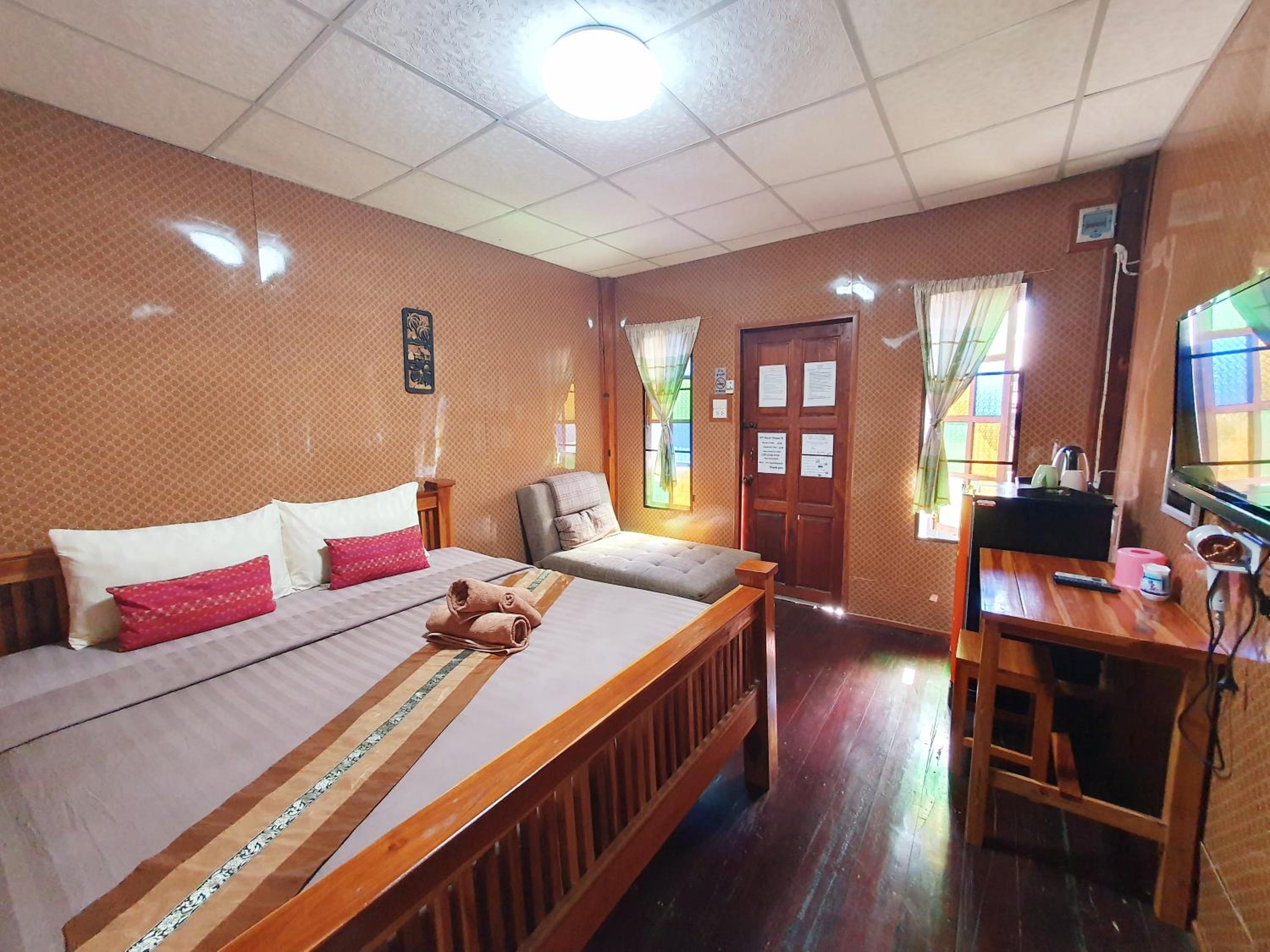 KTT Resort and Motorbike & Bicycle for rents Sukhothai