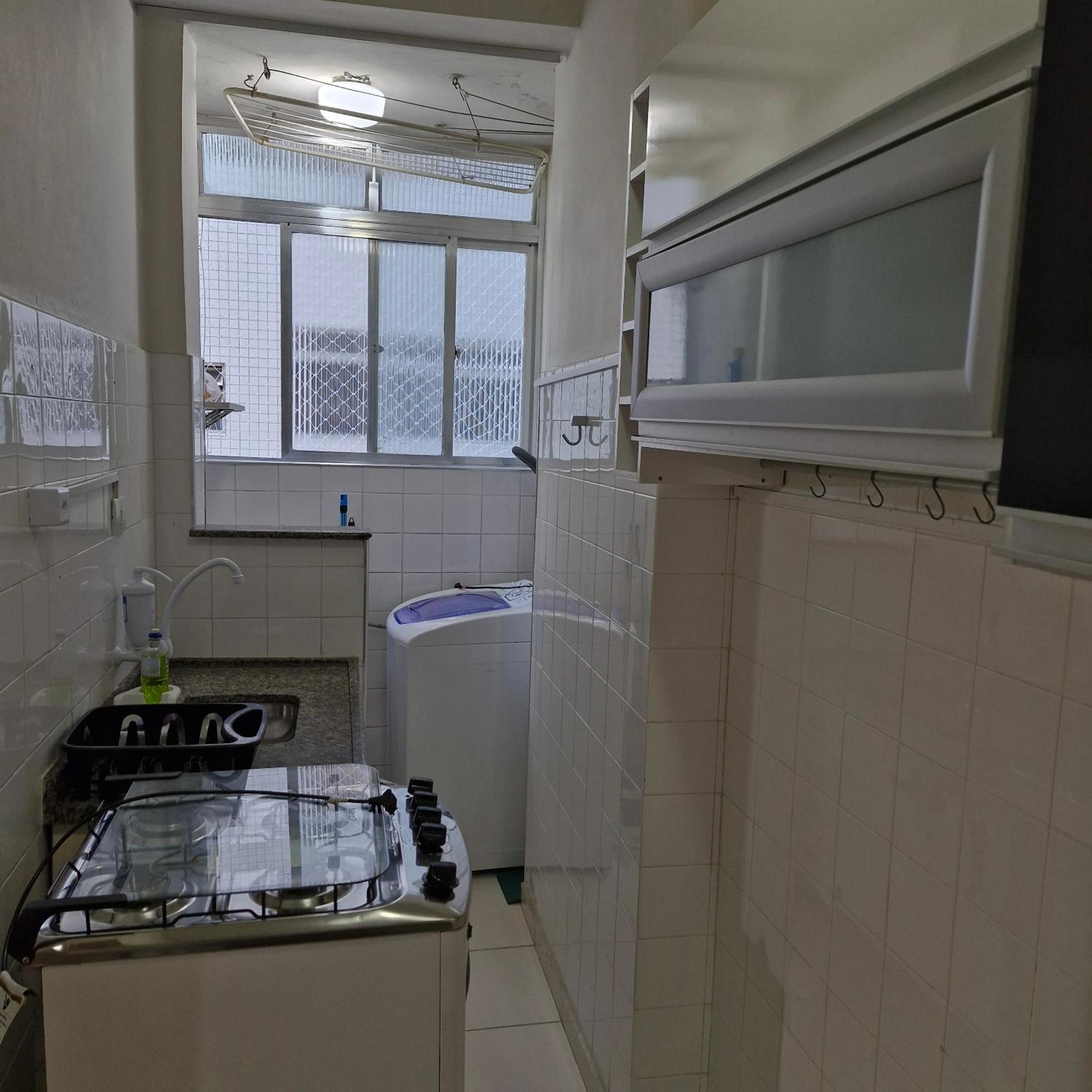 SALA LIVING NA QUADRA DA PRAIA