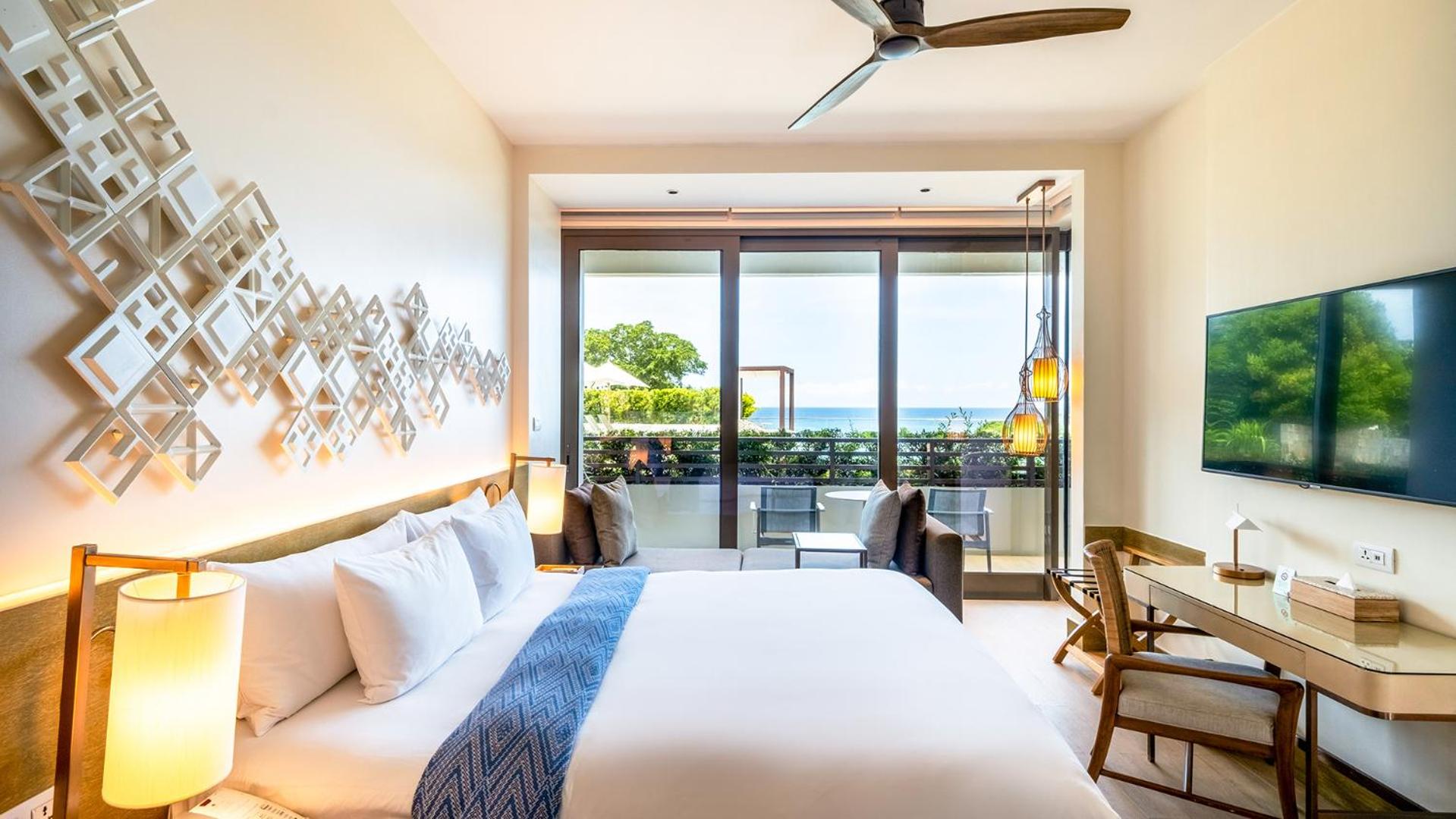 Crimson Resort and Spa Boracay
