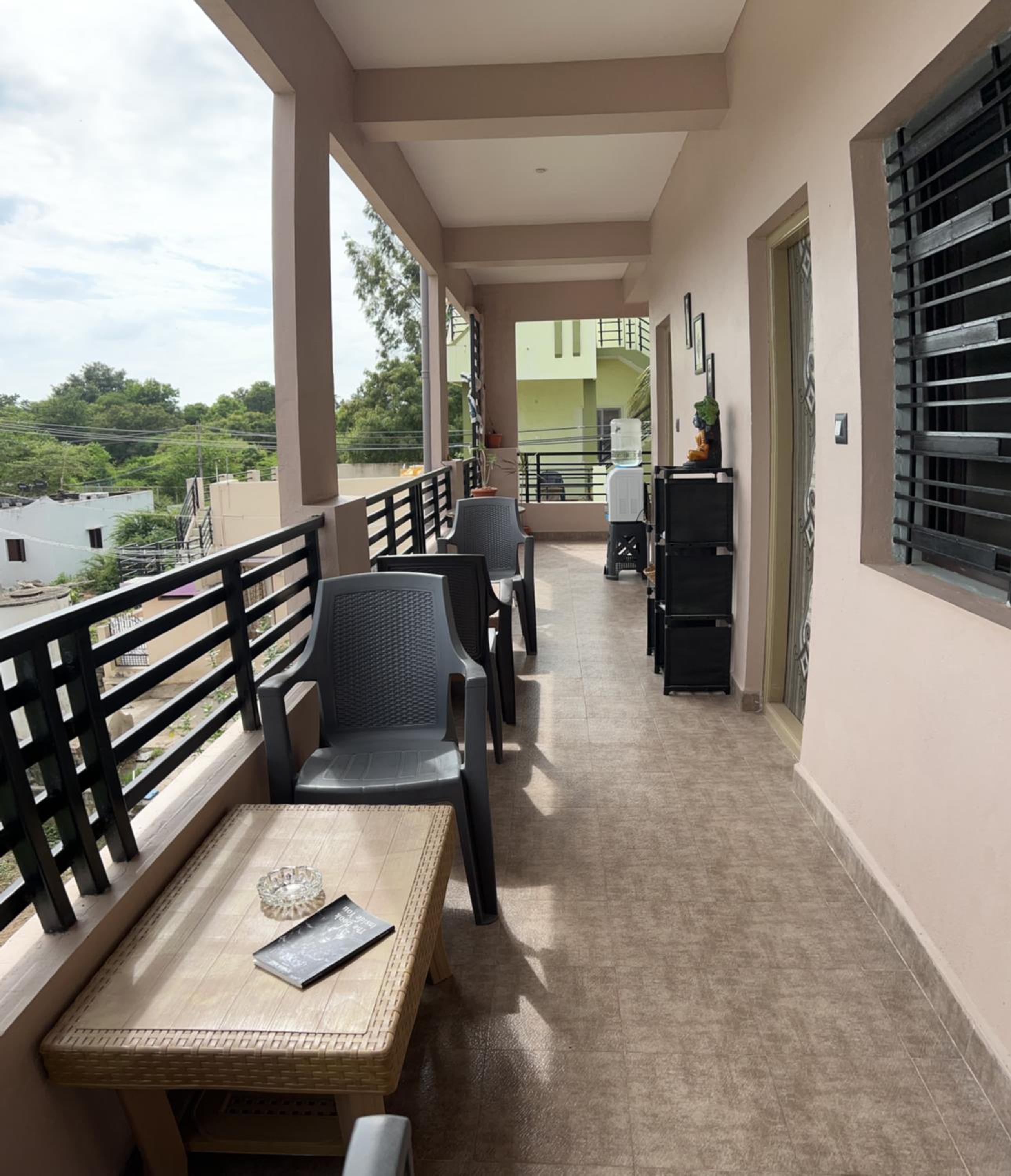 Lee home stay