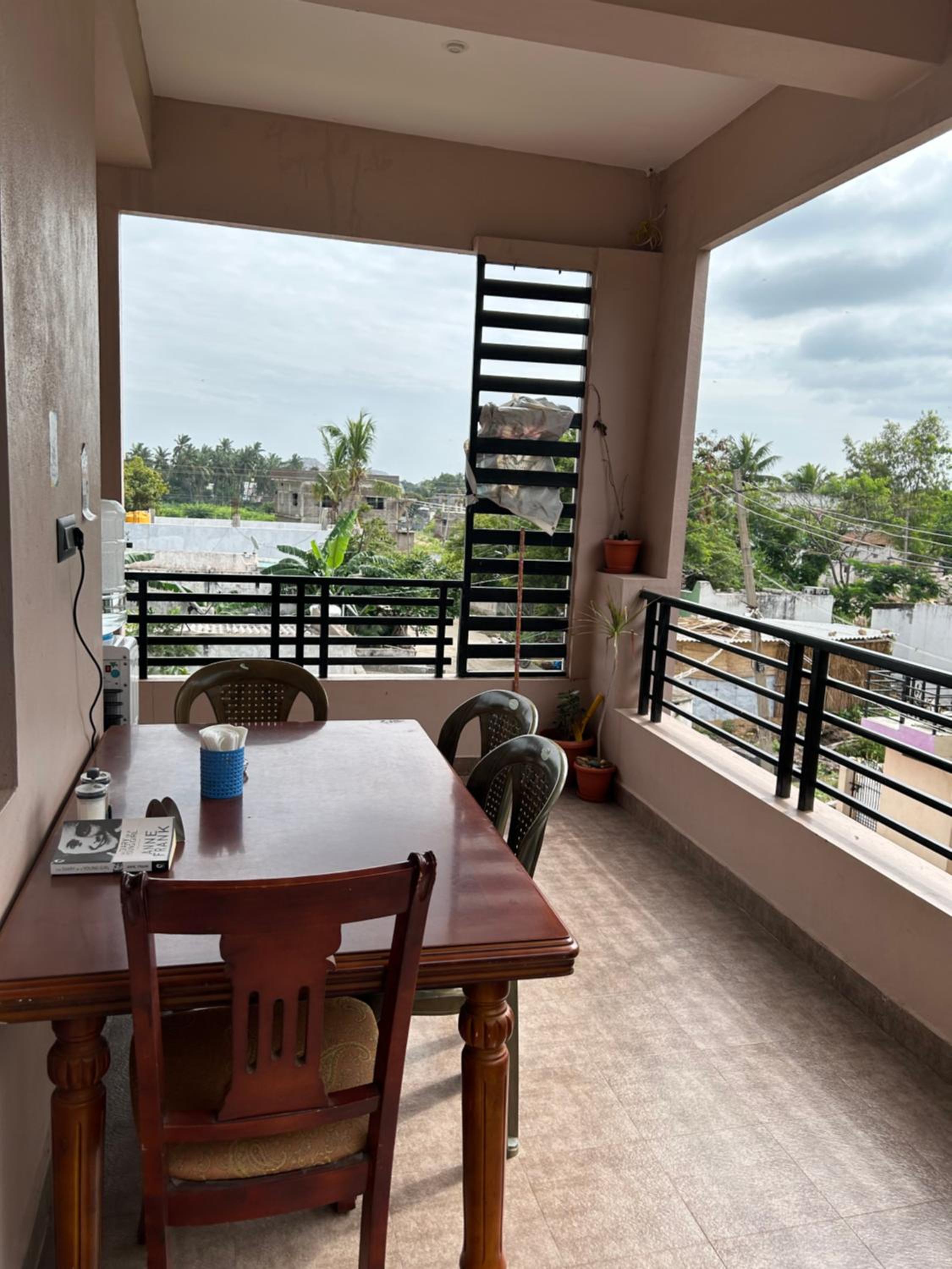 Lee home stay