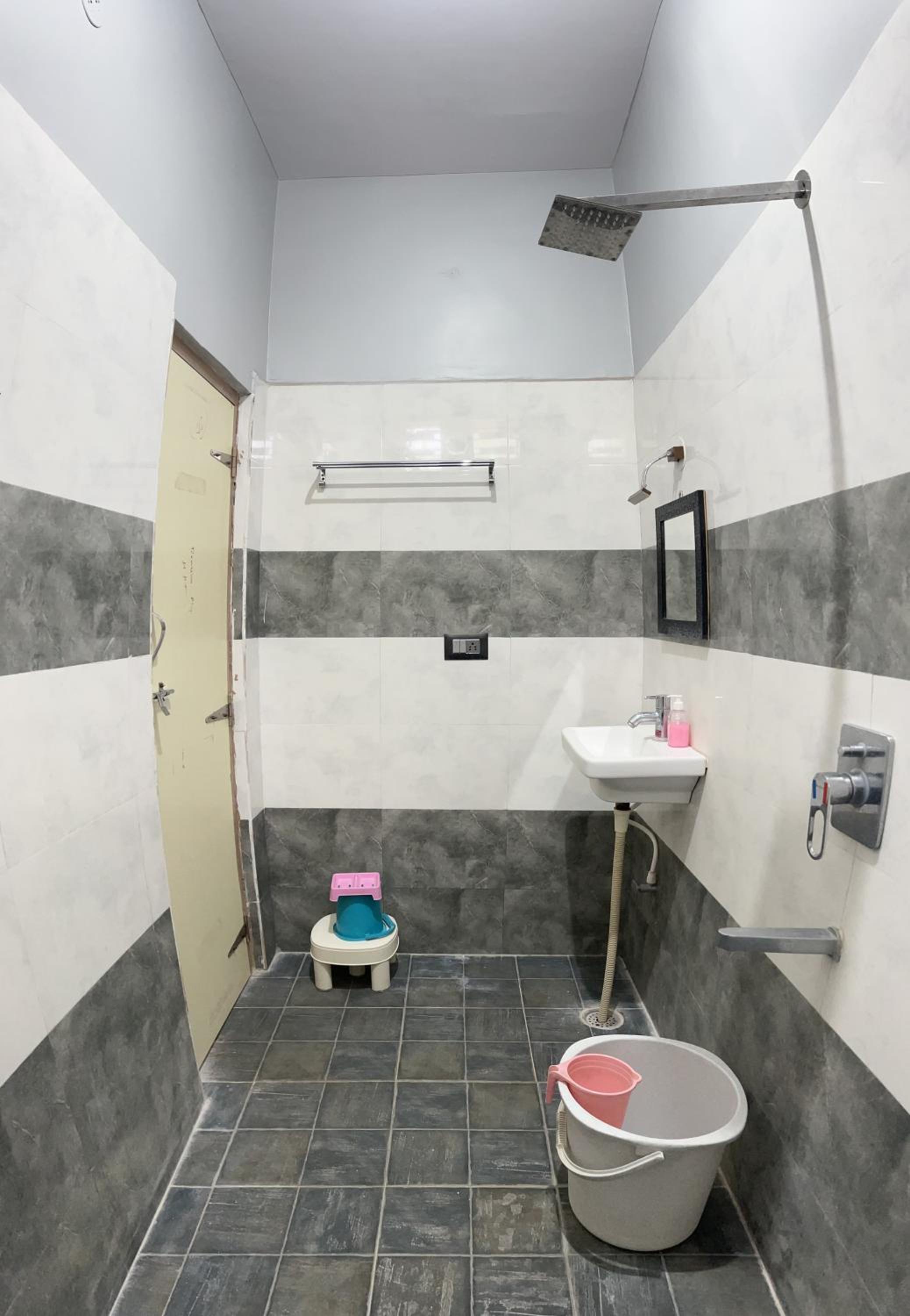 Lee home stay