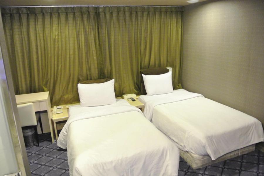 Say Love Hotel