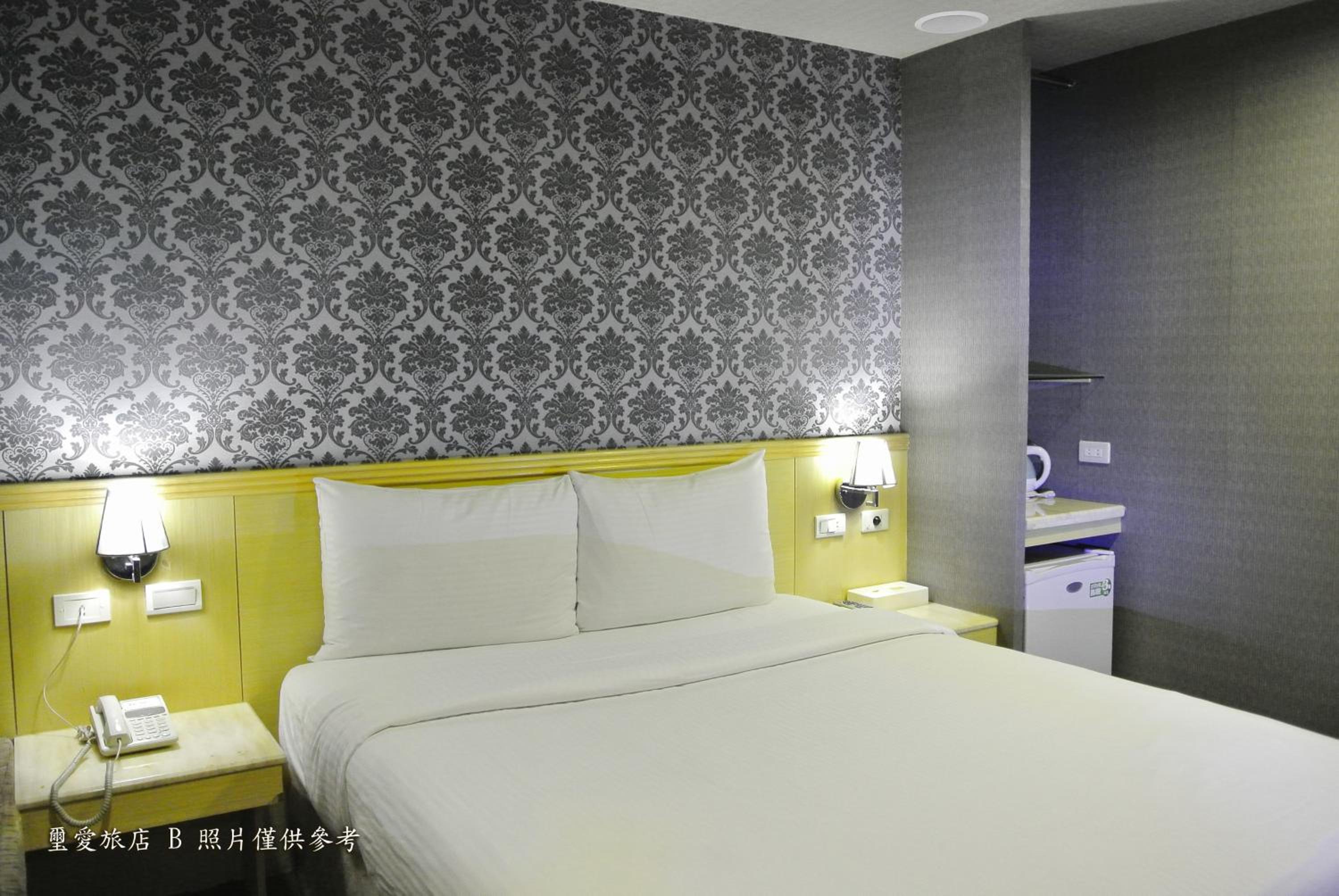 Say Love Hotel