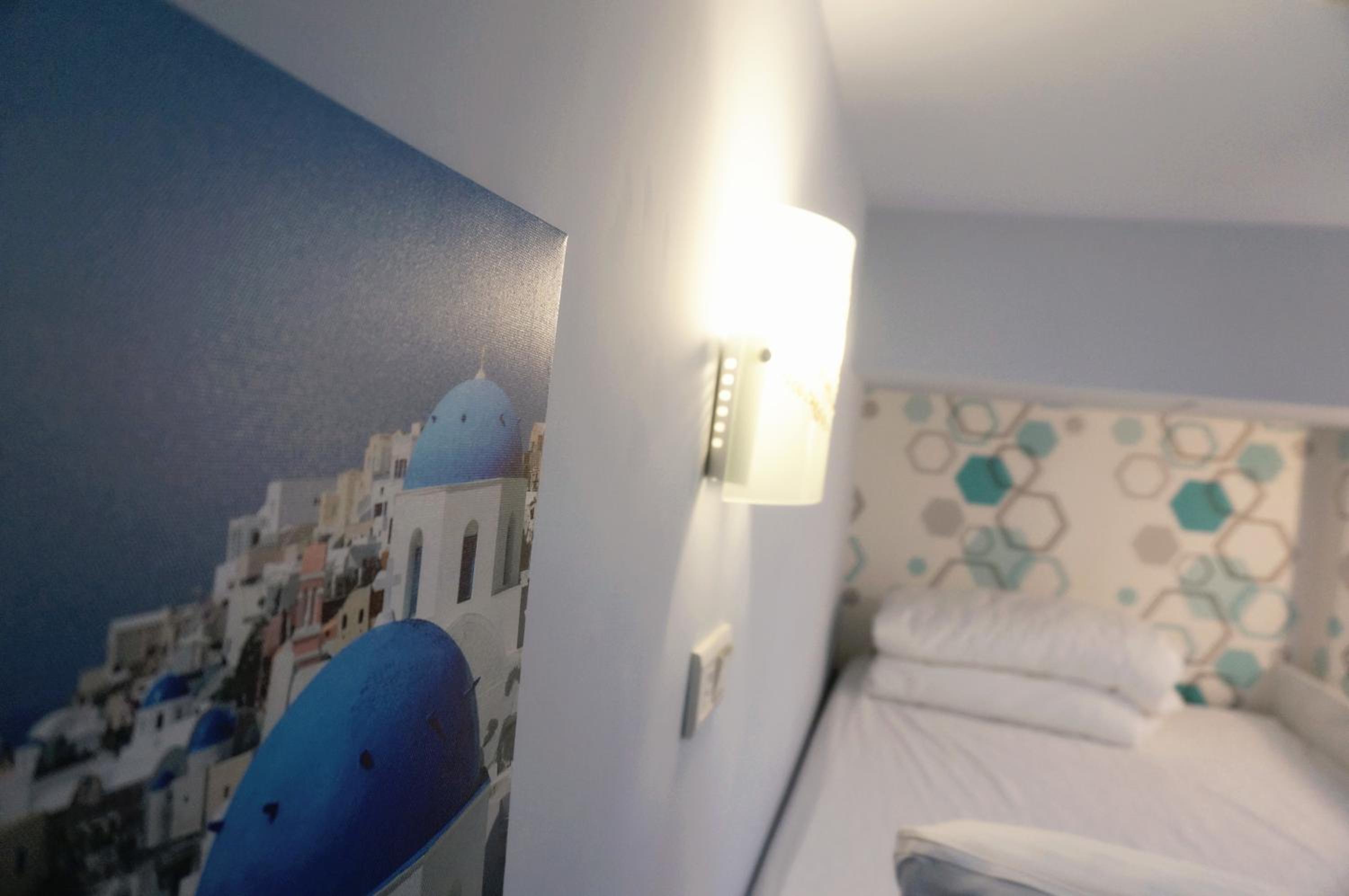 Say Love Hotel - Image 4