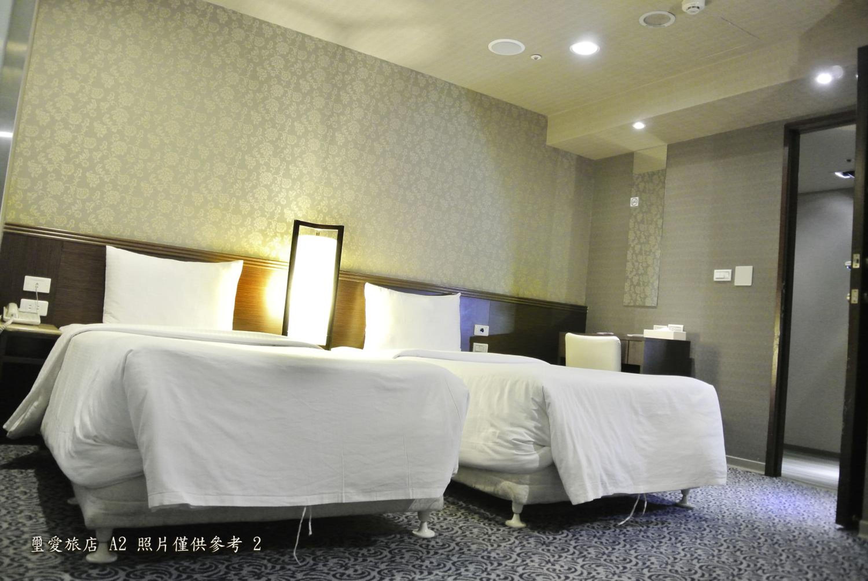 Say Love Hotel