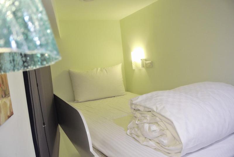 Say Love Hotel
