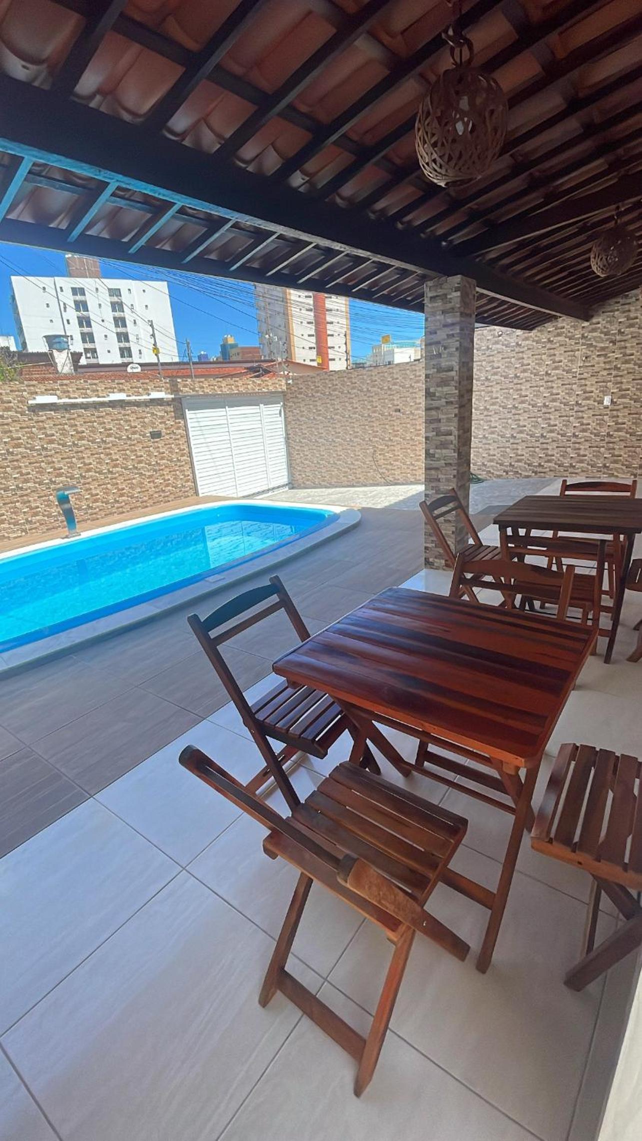 Casa á 400m da Praia de Cabo Branco - João Pessoa