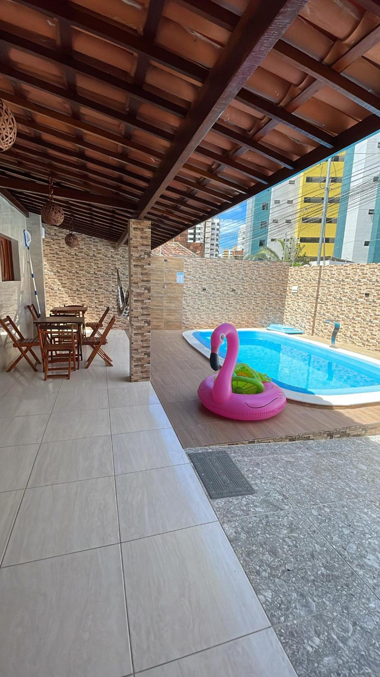 Casa á 400m da Praia de Cabo Branco - João Pessoa