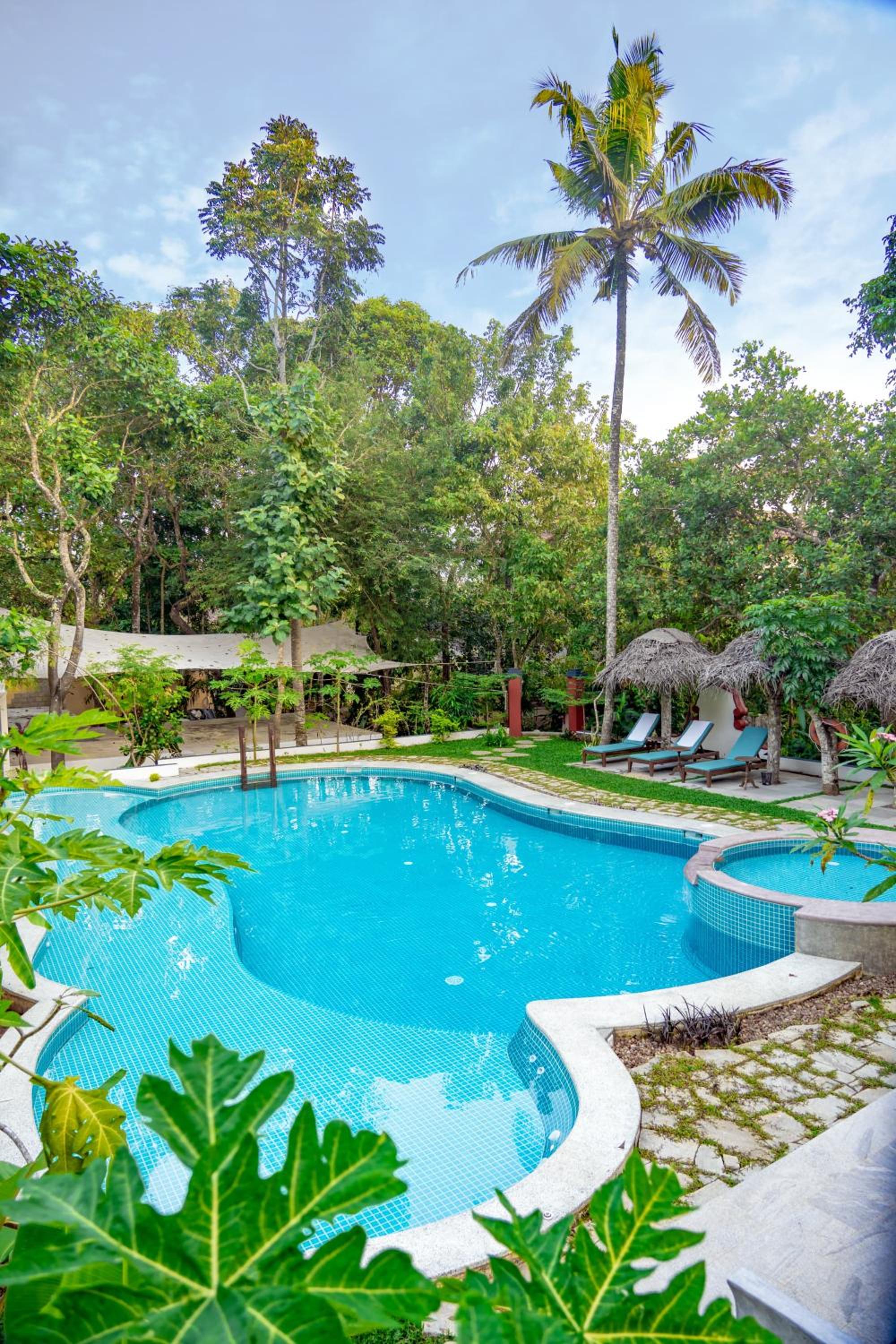 Marari Beach Bungalow Resort Alleppey view 4