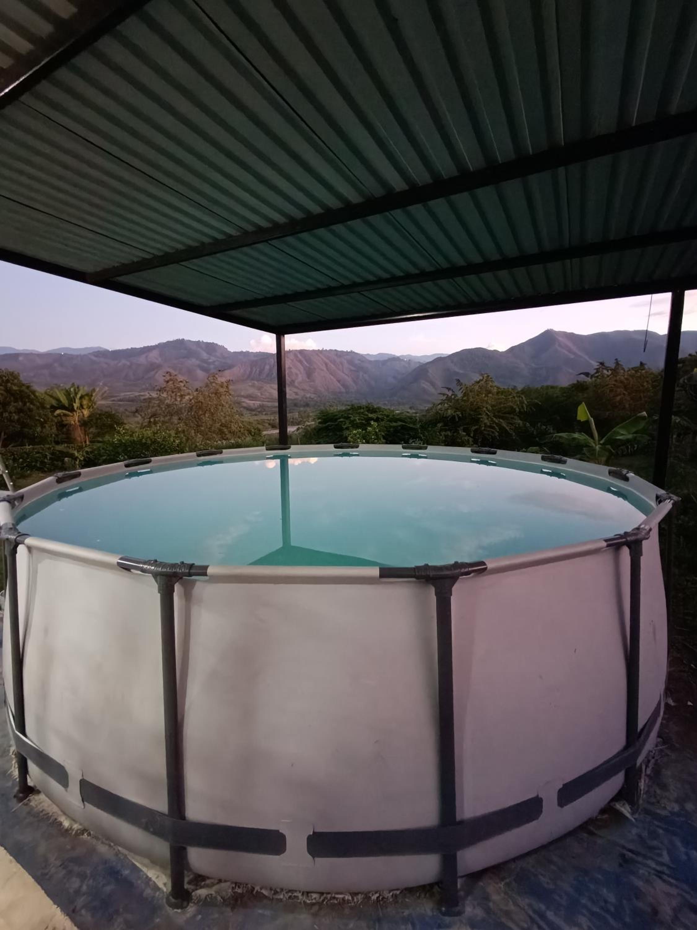 Casa Tipo Cabaña de Descanso En La Jagua Huila, Fresca Elegante