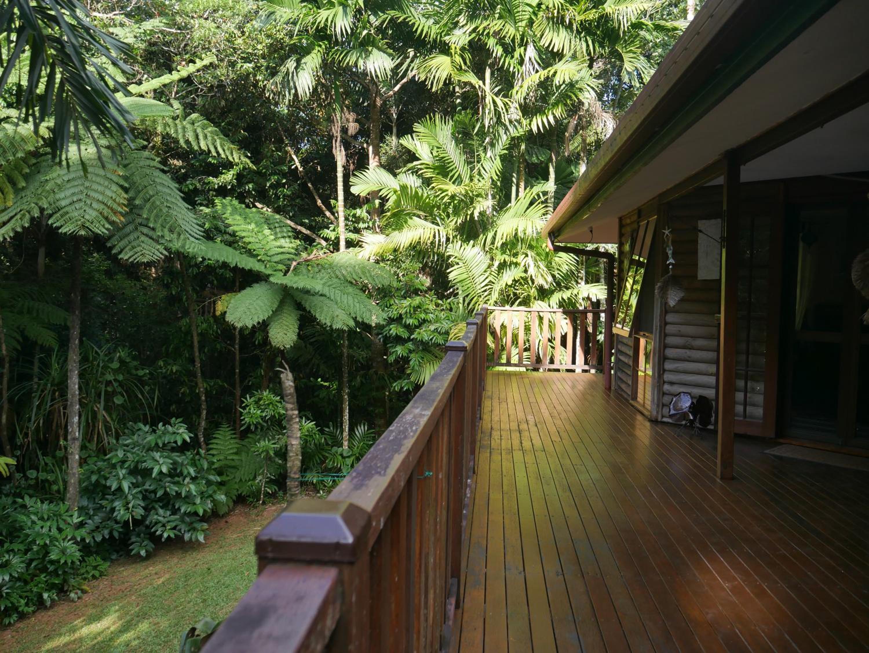 Fairy Falls - romantic Daintree Rainforest retreat with enchanting waterfall