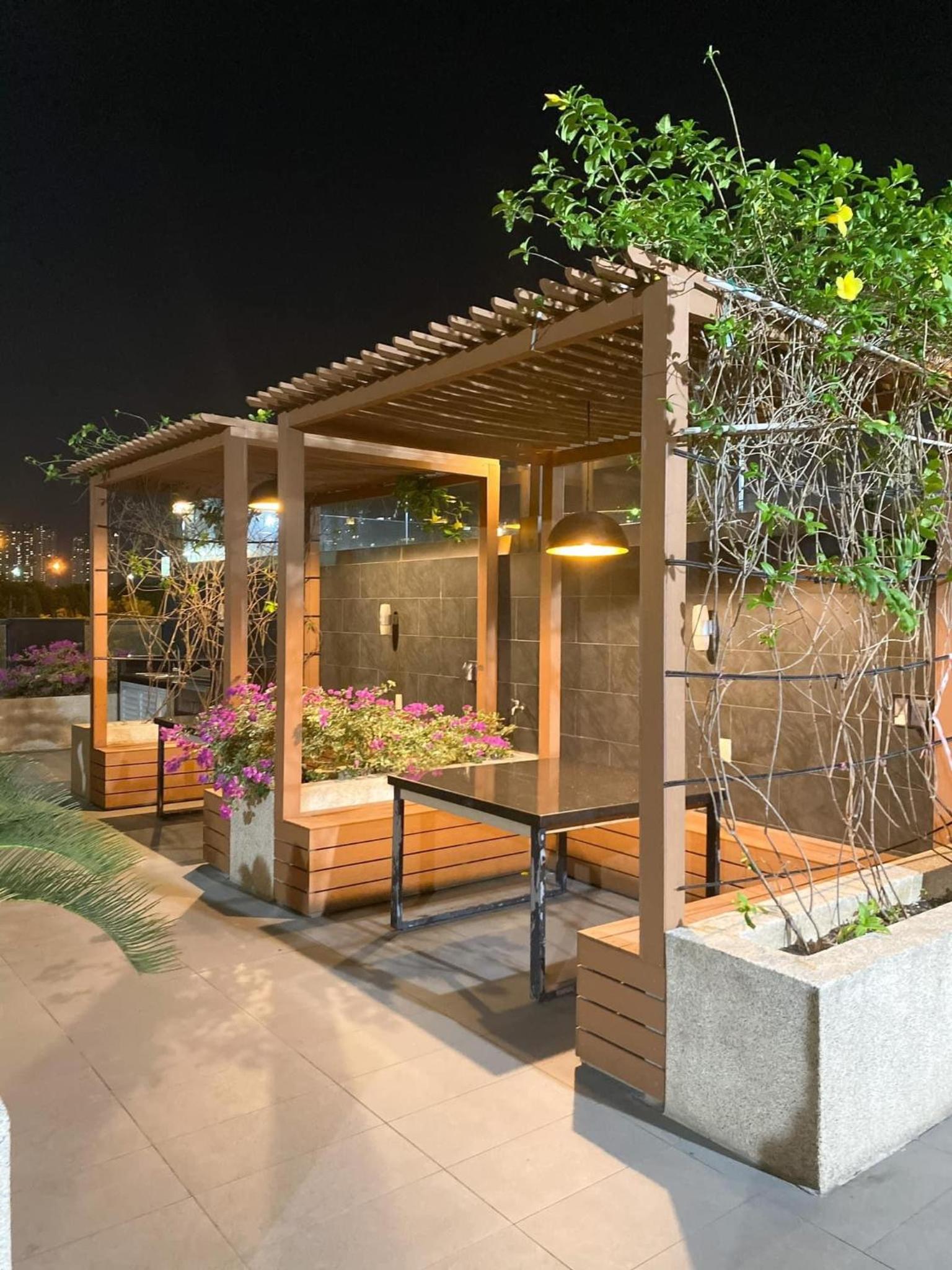 Centana Apartment- 2 luxury bedrooms full furnished at Center of District 2- swimming pool, gym