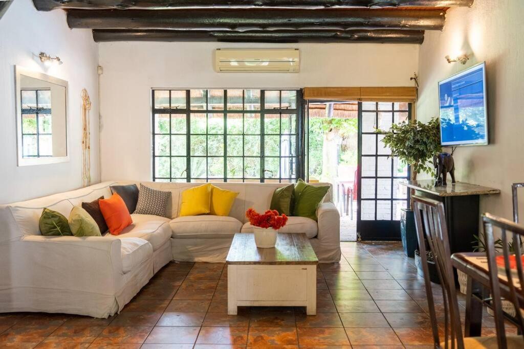 The Juweel House