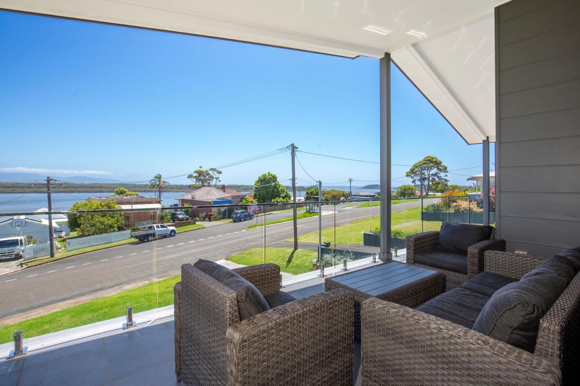 La Vista - Water Views & Mountain Vistas