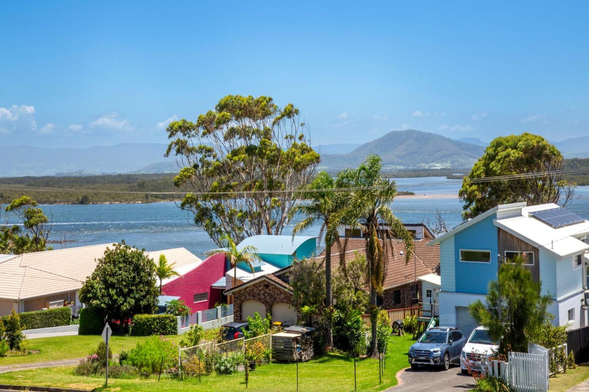 La Vista - Water Views & Mountain Vistas
