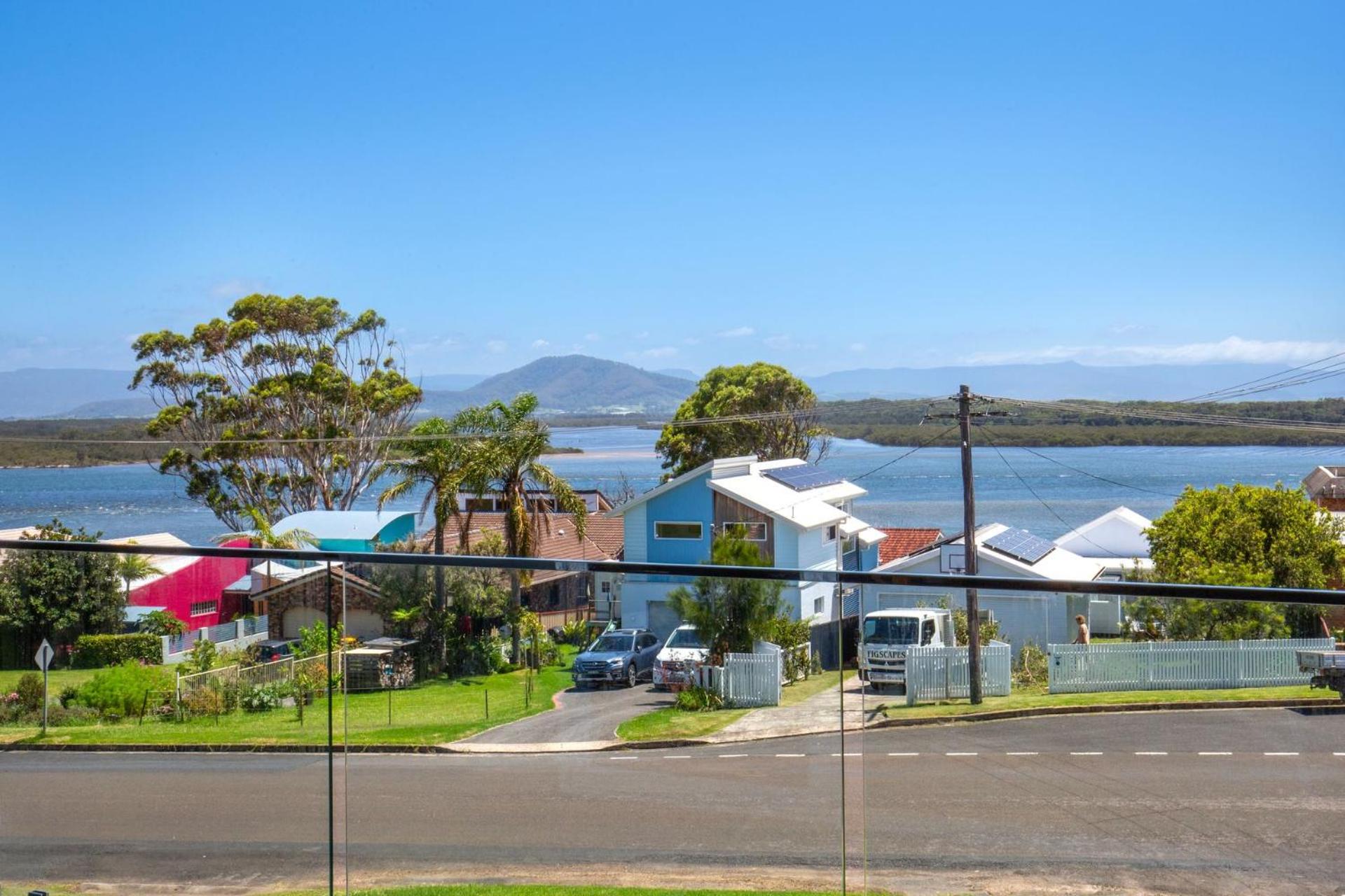 La Vista - Water Views & Mountain Vistas