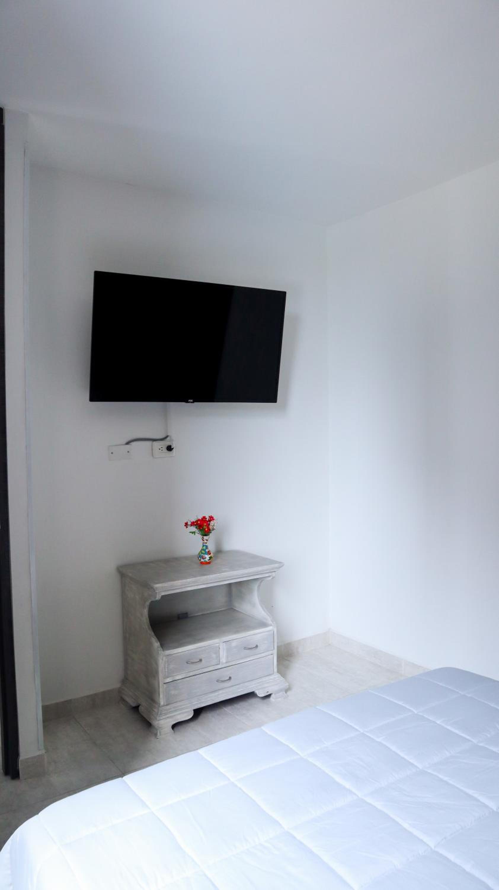 VILLAVICENCIO! Increible, Hermoso y moderno APARTAMENTO COMPLETO, con PISCINA! - Property Image 8