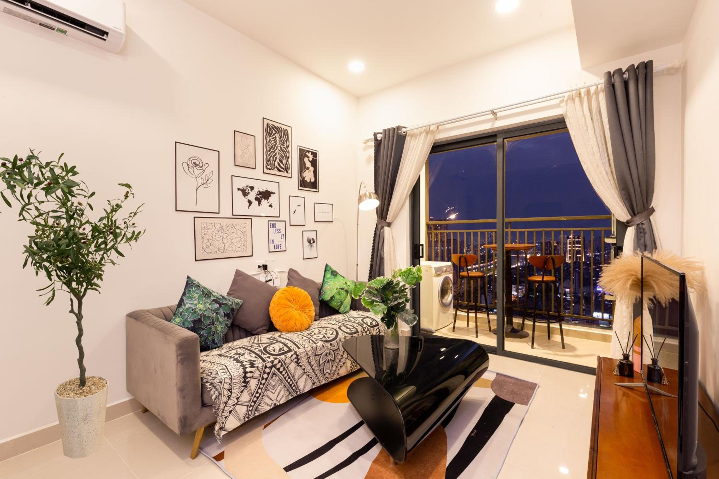 ANcorner -Soho Apartment - Bui Vien 5mins