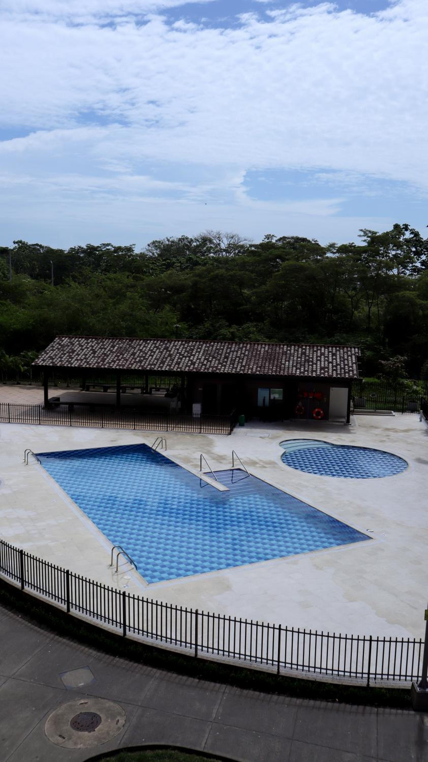 VILLAVICENCIO! Increible, Hermoso y moderno APARTAMENTO COMPLETO, con PISCINA! - Property Image 1