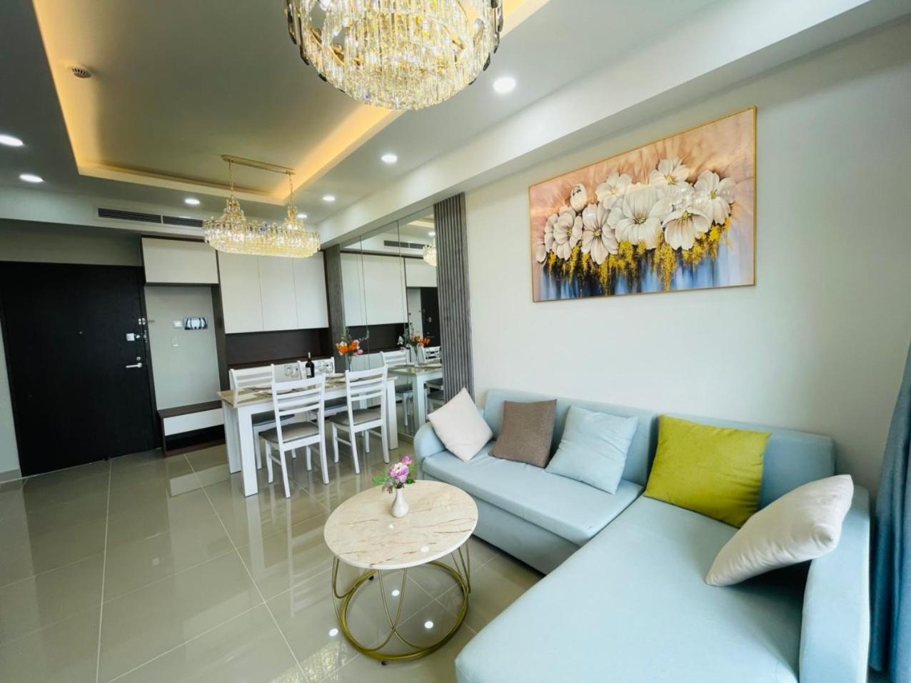 AlaHome 3BR Luxury Hung Phuc