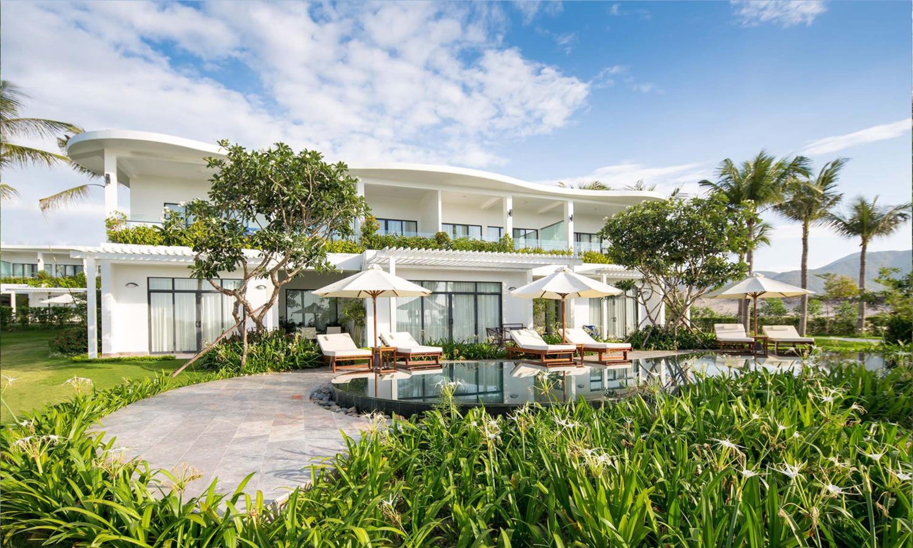 Cam Ranh Riviera Beach Resort & Spa 18