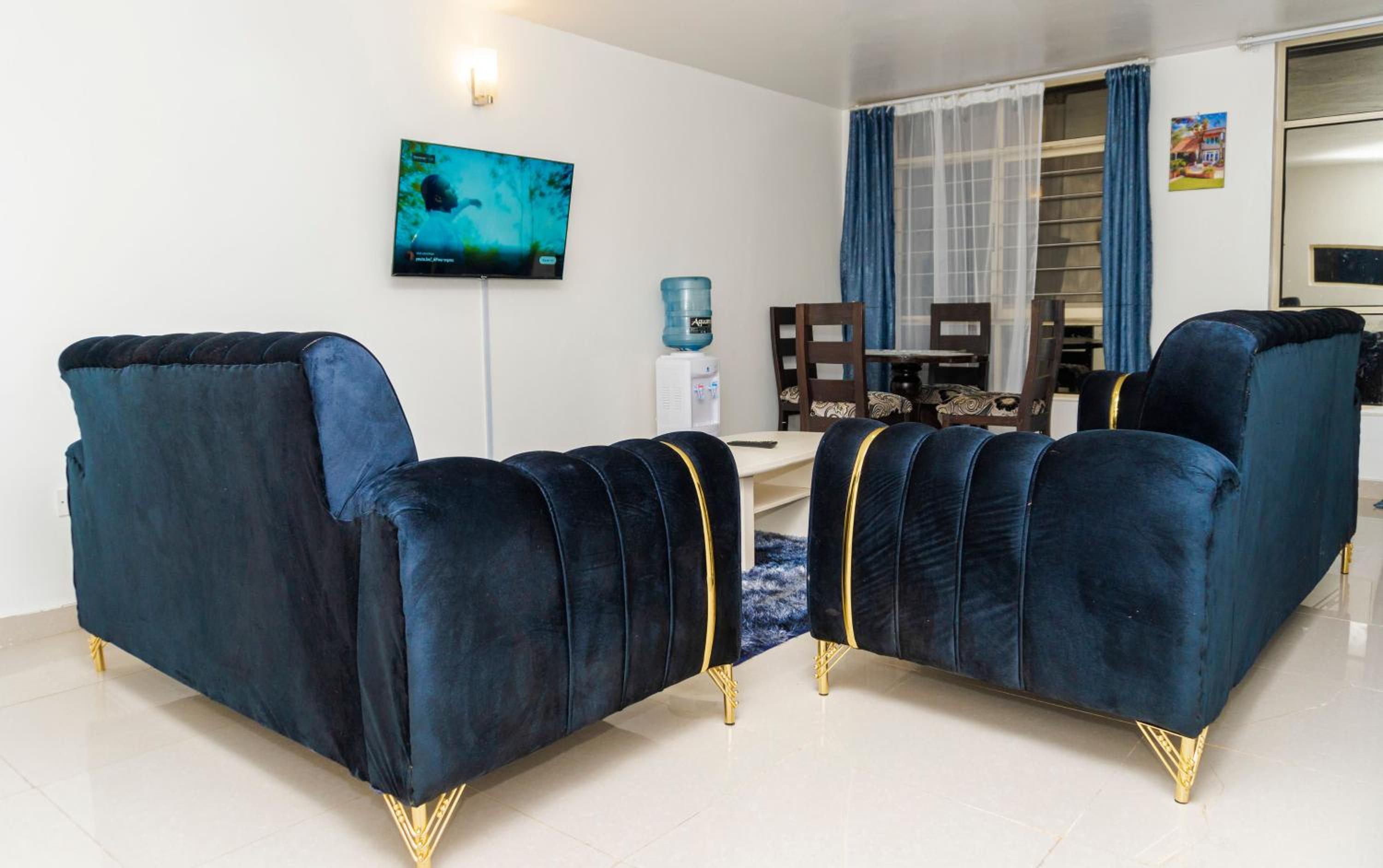 CastleHomes 1 bedroom Furnished Apartments view 4