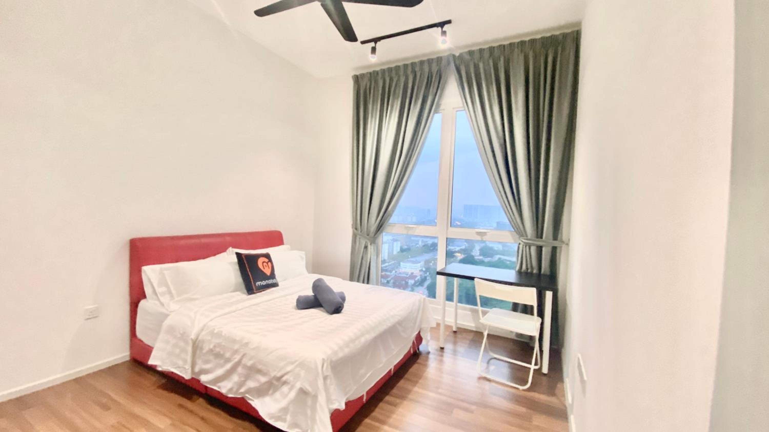 UNA Serviced Apartment by manatidur