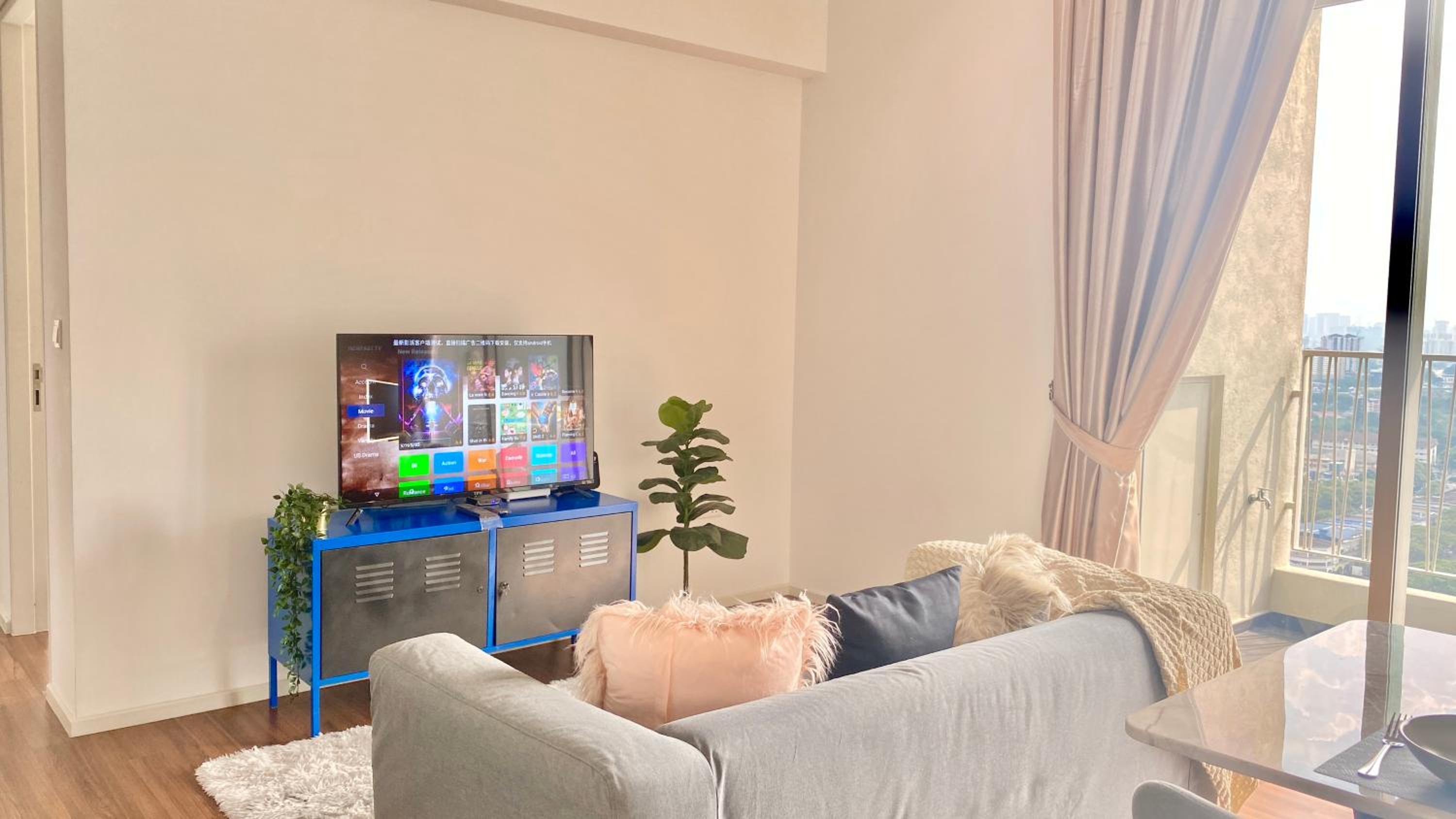 UNA Serviced Apartment by manatidur