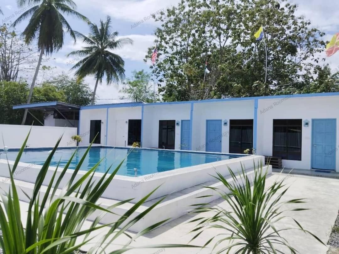 Adana Homestay & Pool photo 1