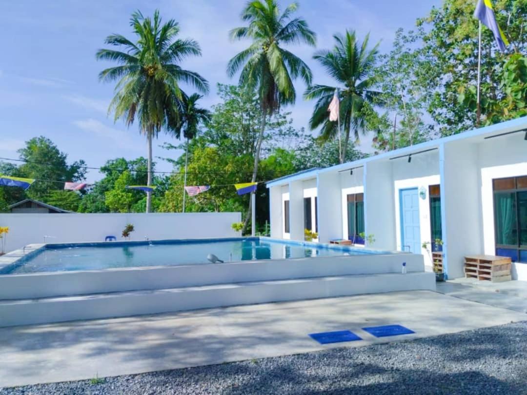 Adana Homestay & Pool photo 2