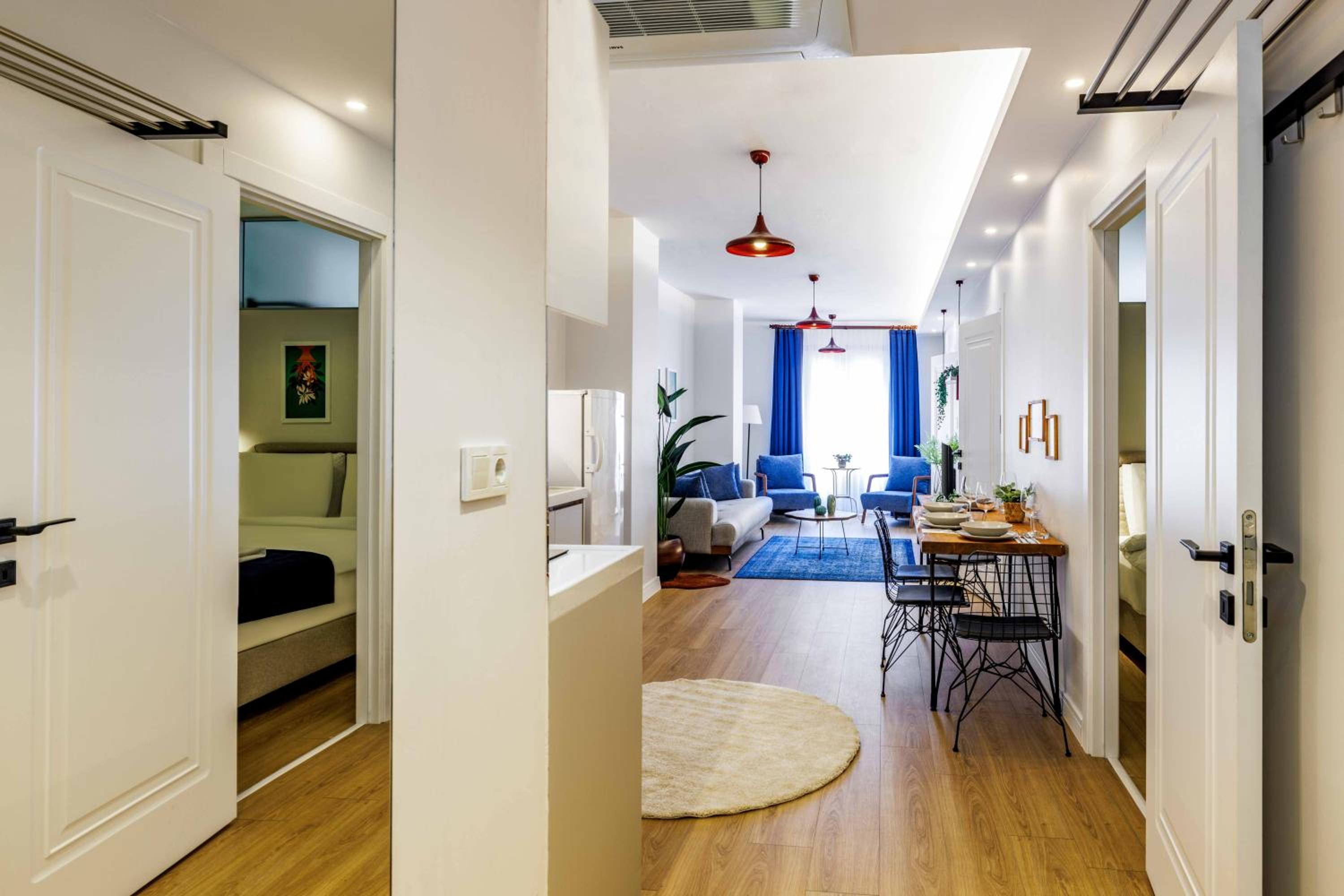 Monnas Suite - Image 84