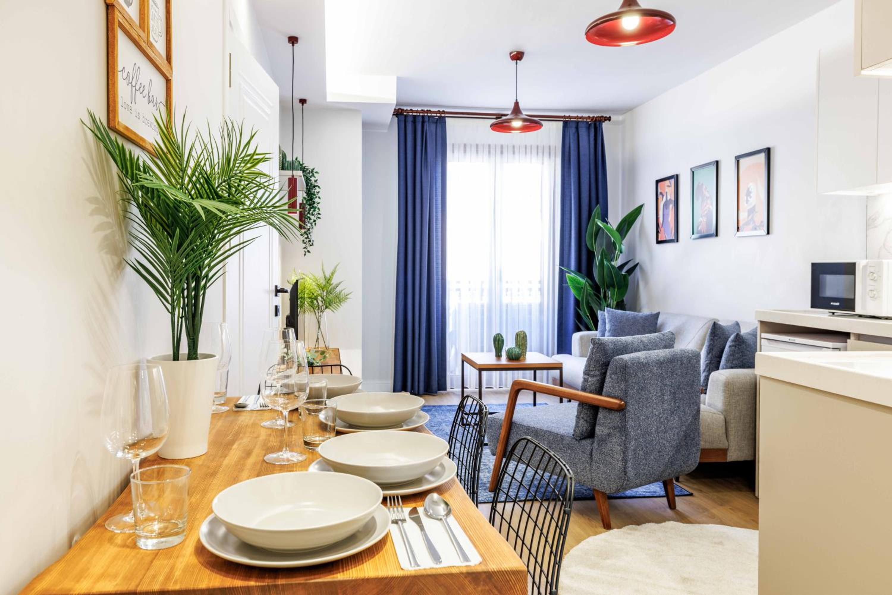 Monnas Suite - Image 180