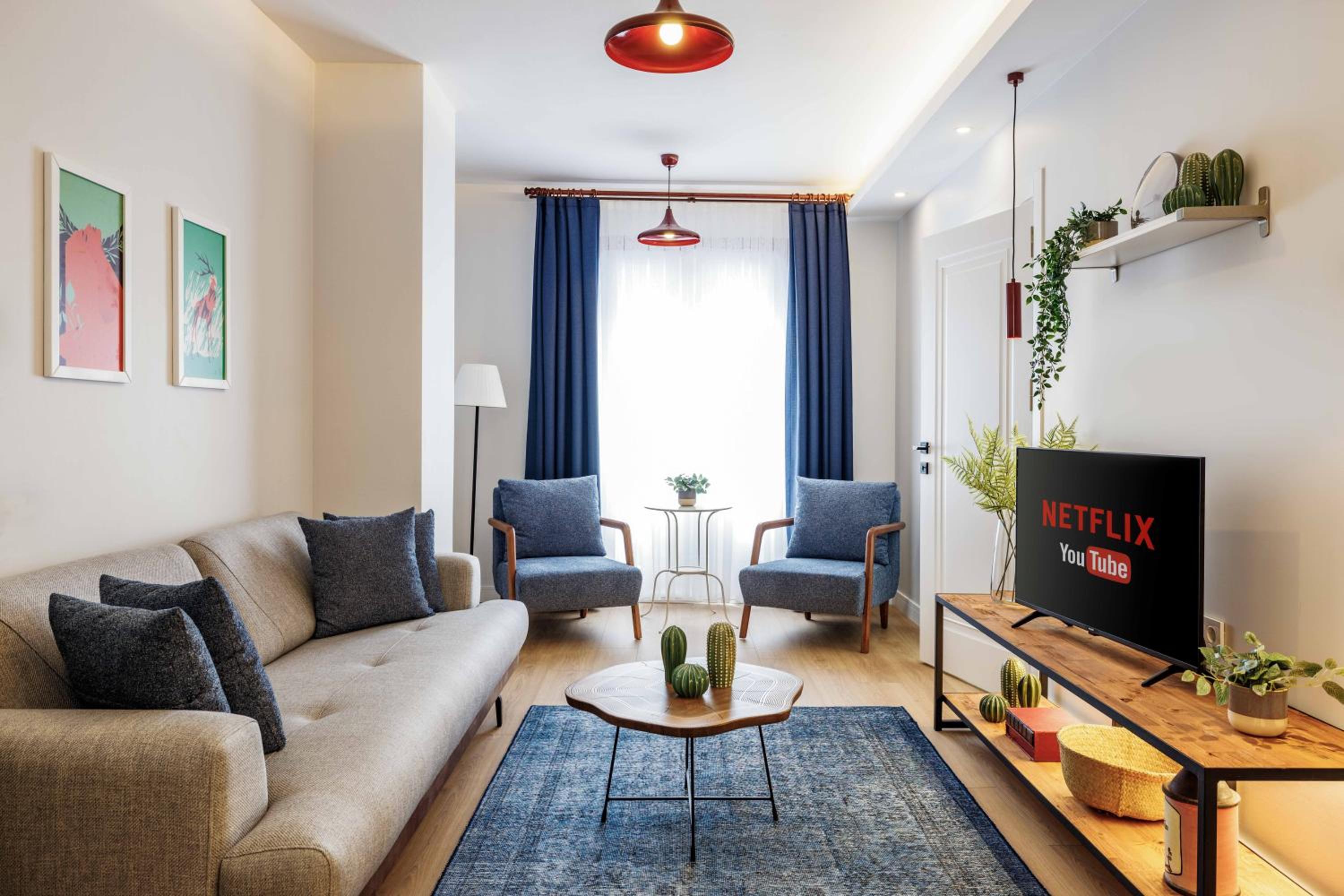 Monnas Suite - Image 94