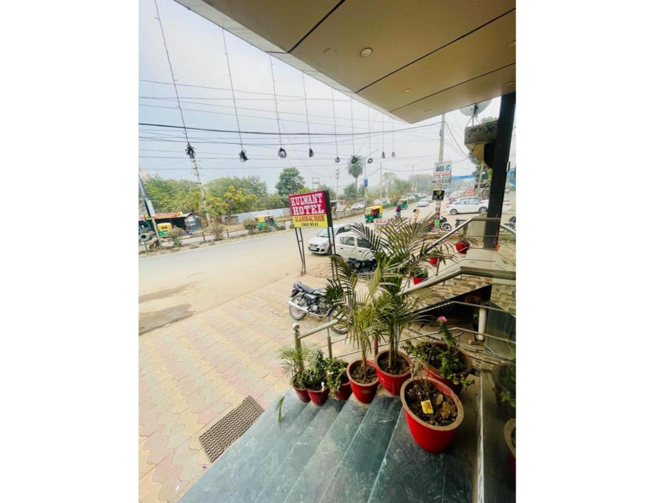 Hotel kulwant, Balongi Punjab view 5