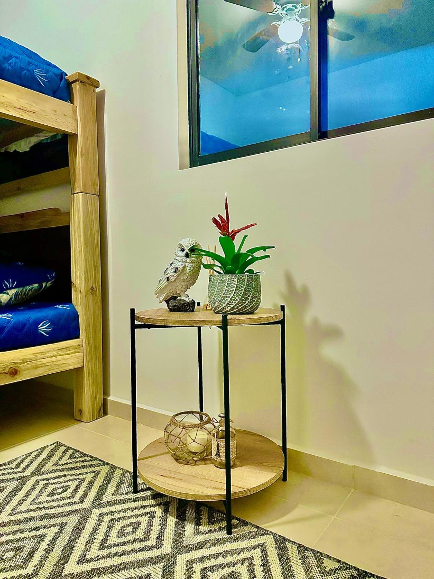Apartamento Condominio Vacaciones G305 a 5 Minutos del Aeropuerto, 20 minutos del parque del cafe cerca en Armenia, Ubicado en La Tebaida.