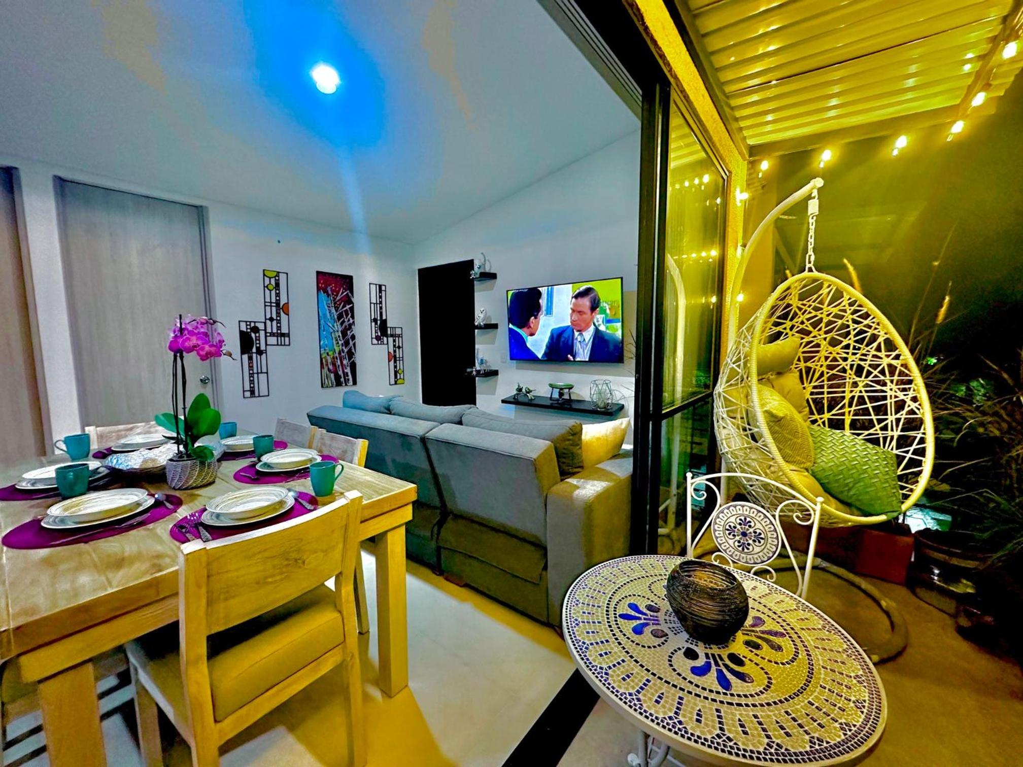 Apartamento Condominio Vacaciones G305 a 5 Minutos del Aeropuerto, 20 minutos del parque del cafe cerca en Armenia, Ubicado en La Tebaida.