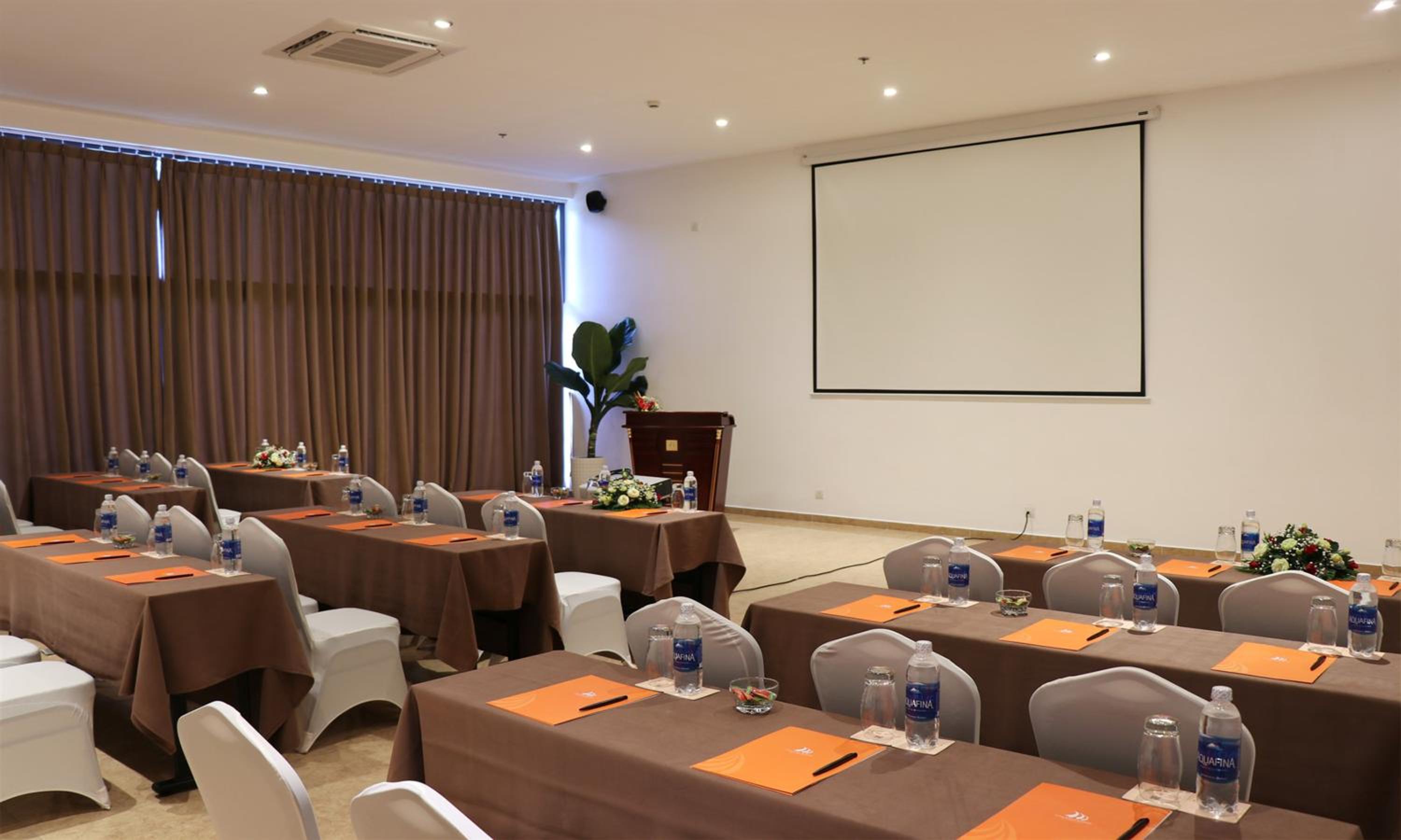 Cam Ranh Riviera Beach Resort & Spa 28