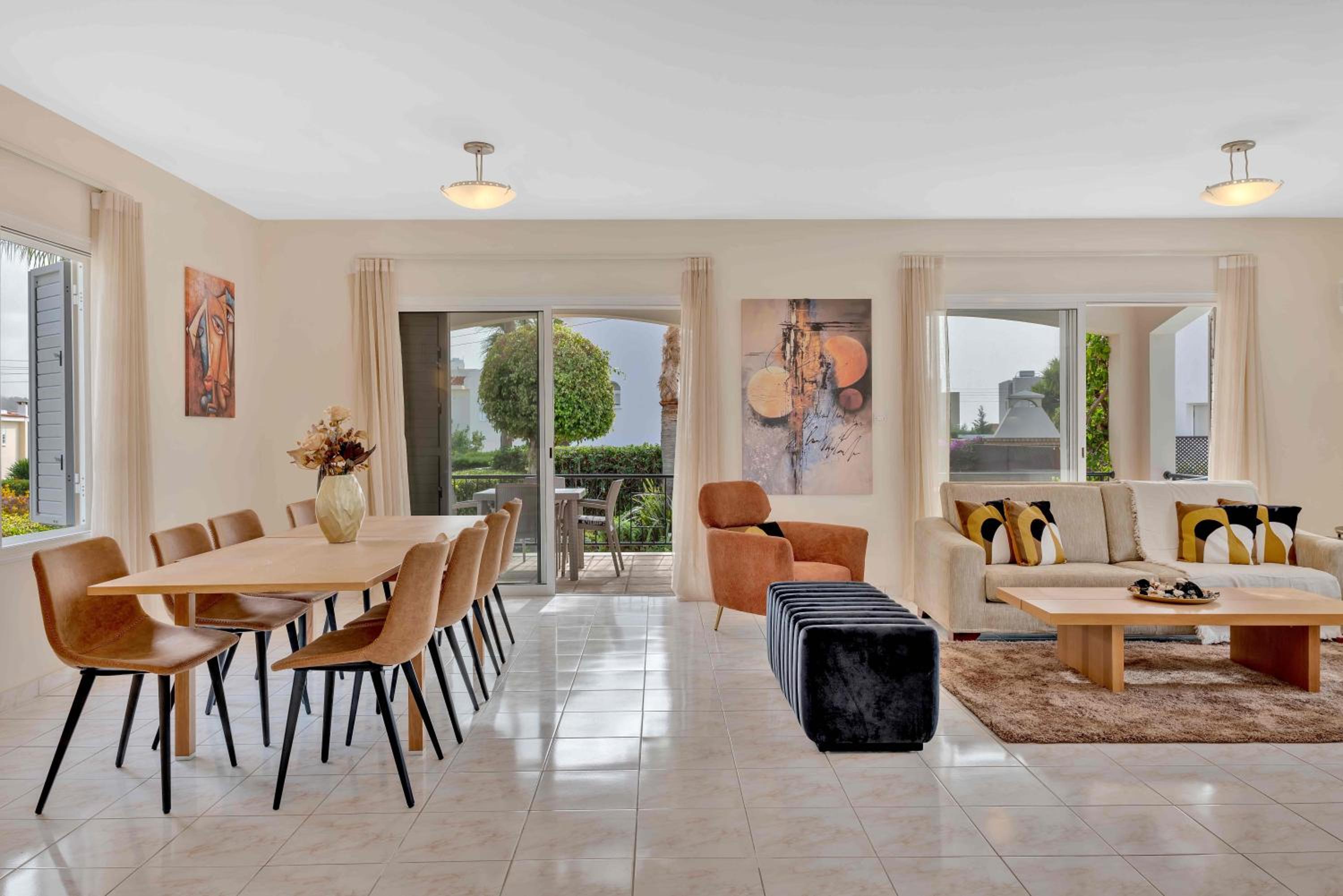 Phaedrus Living: Coral Bay Luxury Villa