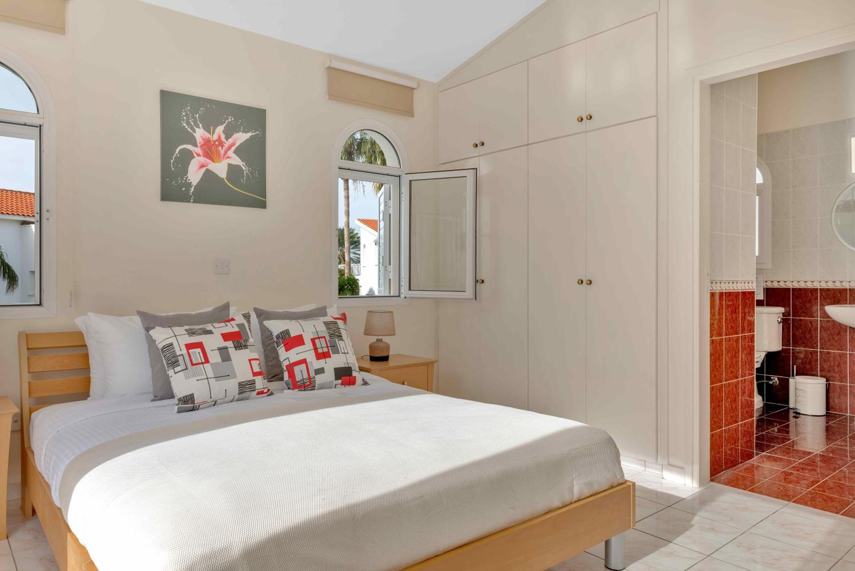 Phaedrus Living: Coral Bay Luxury Villa