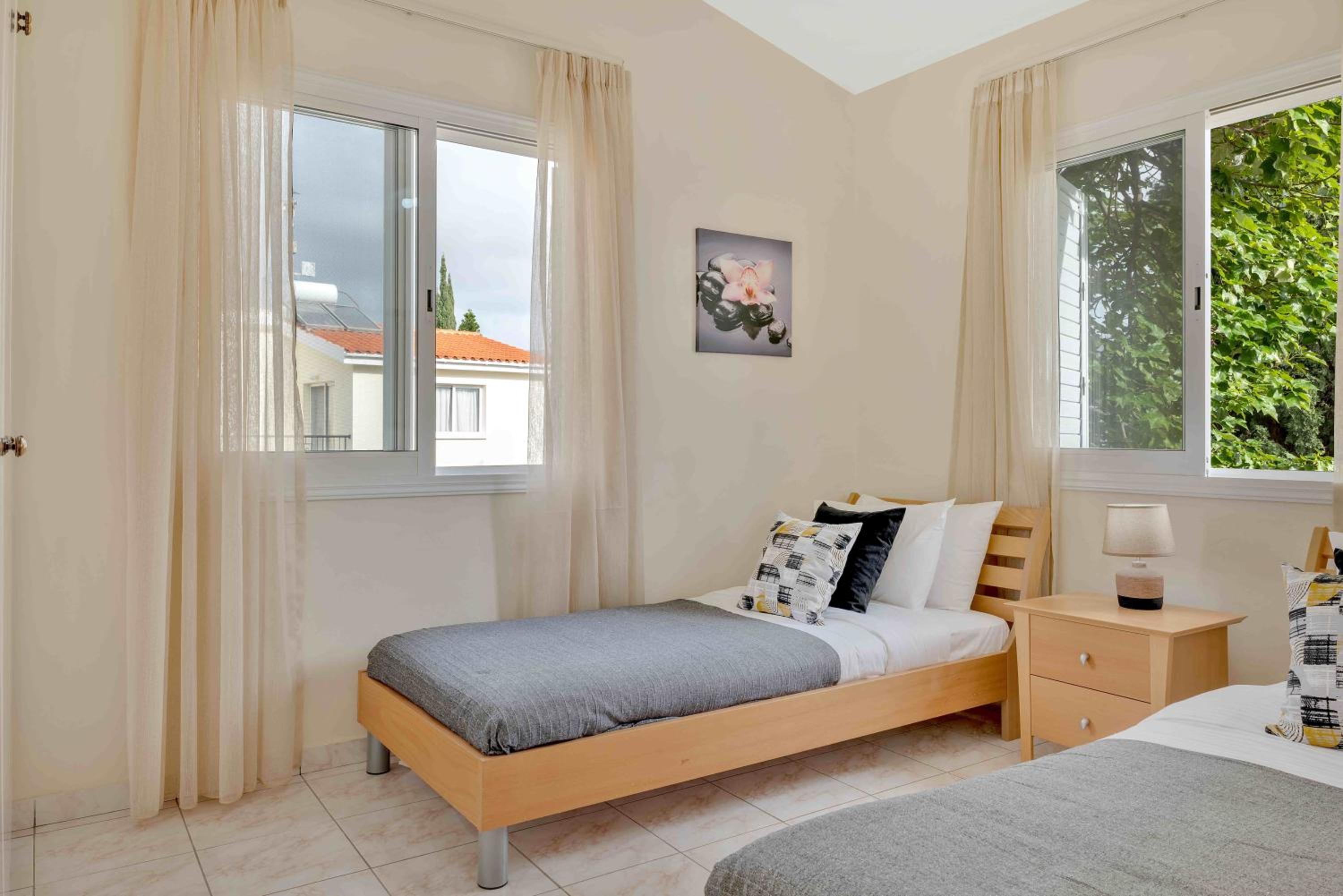 Phaedrus Living: Coral Bay Luxury Villa