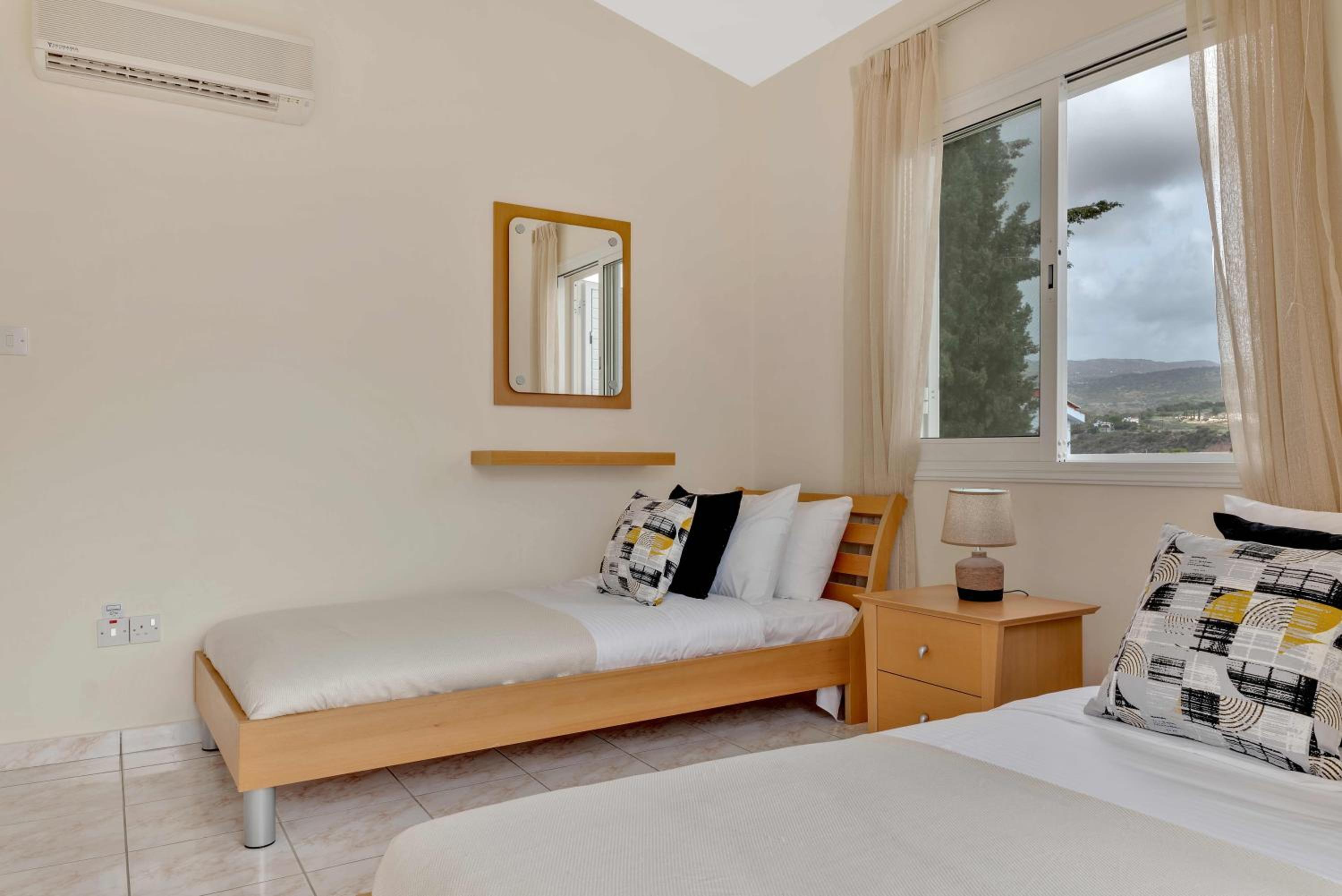 Phaedrus Living: Coral Bay Luxury Villa