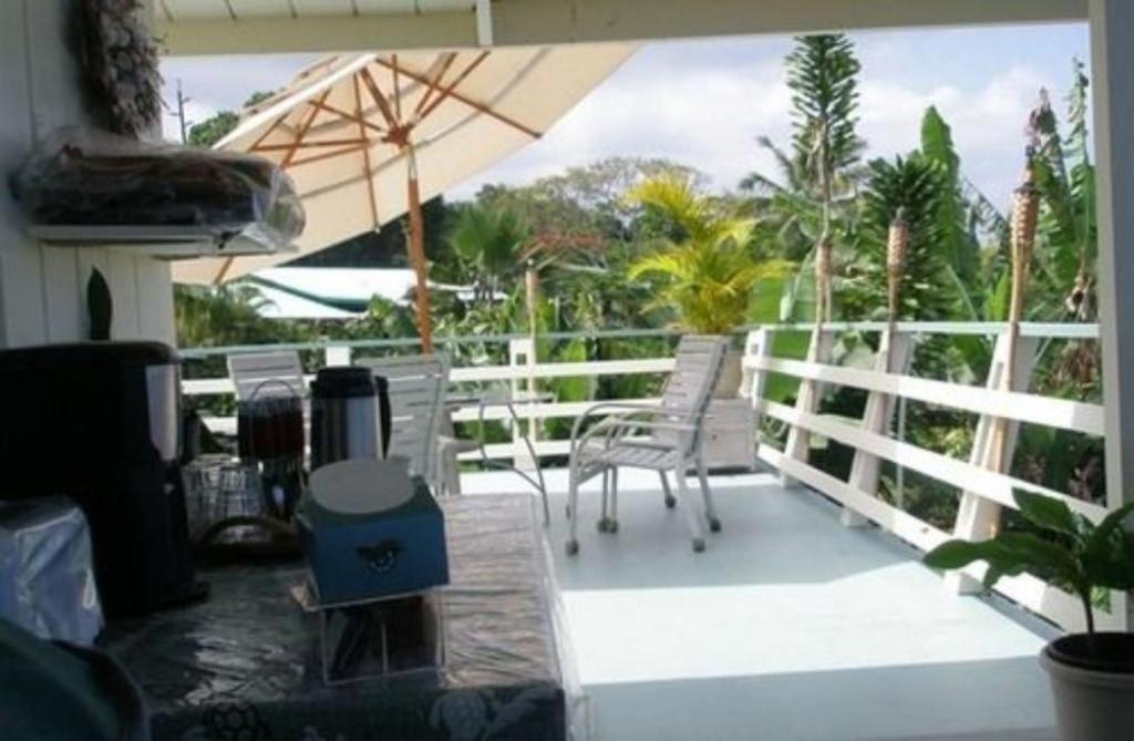 Hale-Hoola B & B view 5