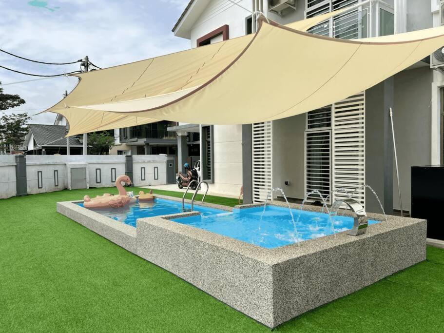 Lazic Homestay Melaka Private Pool photo 3