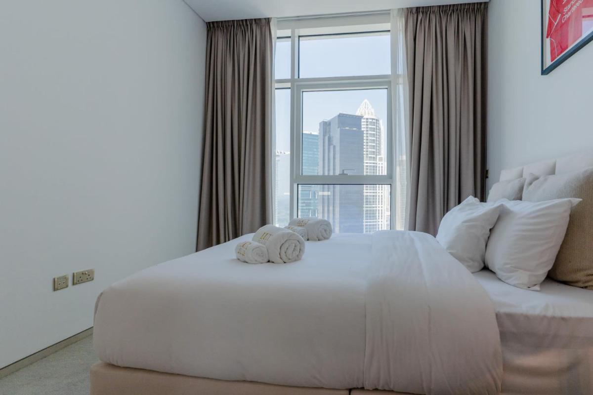 LUXFolio Retreats - Beautiful Hillside 1 Bedroom