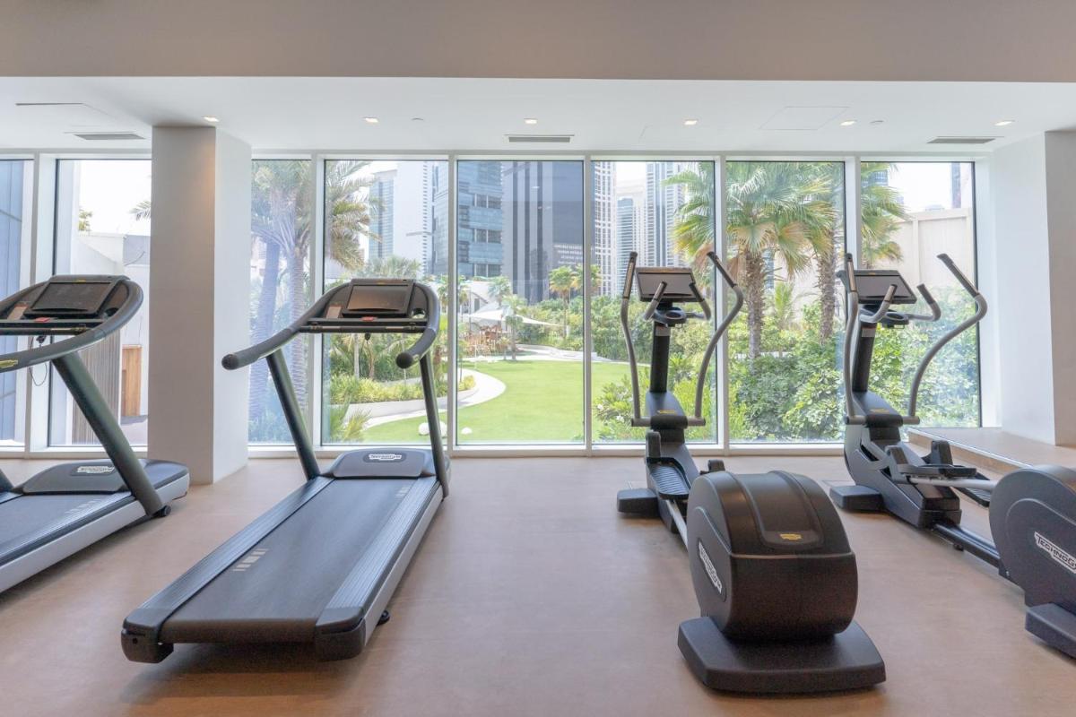 LUXFolio Retreats - Beautiful Hillside 1 Bedroom